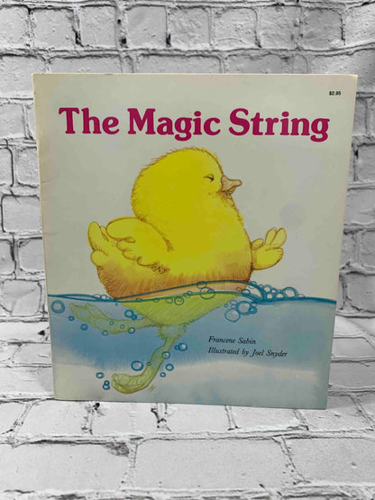 The Magic String (Giant First Start Reader)