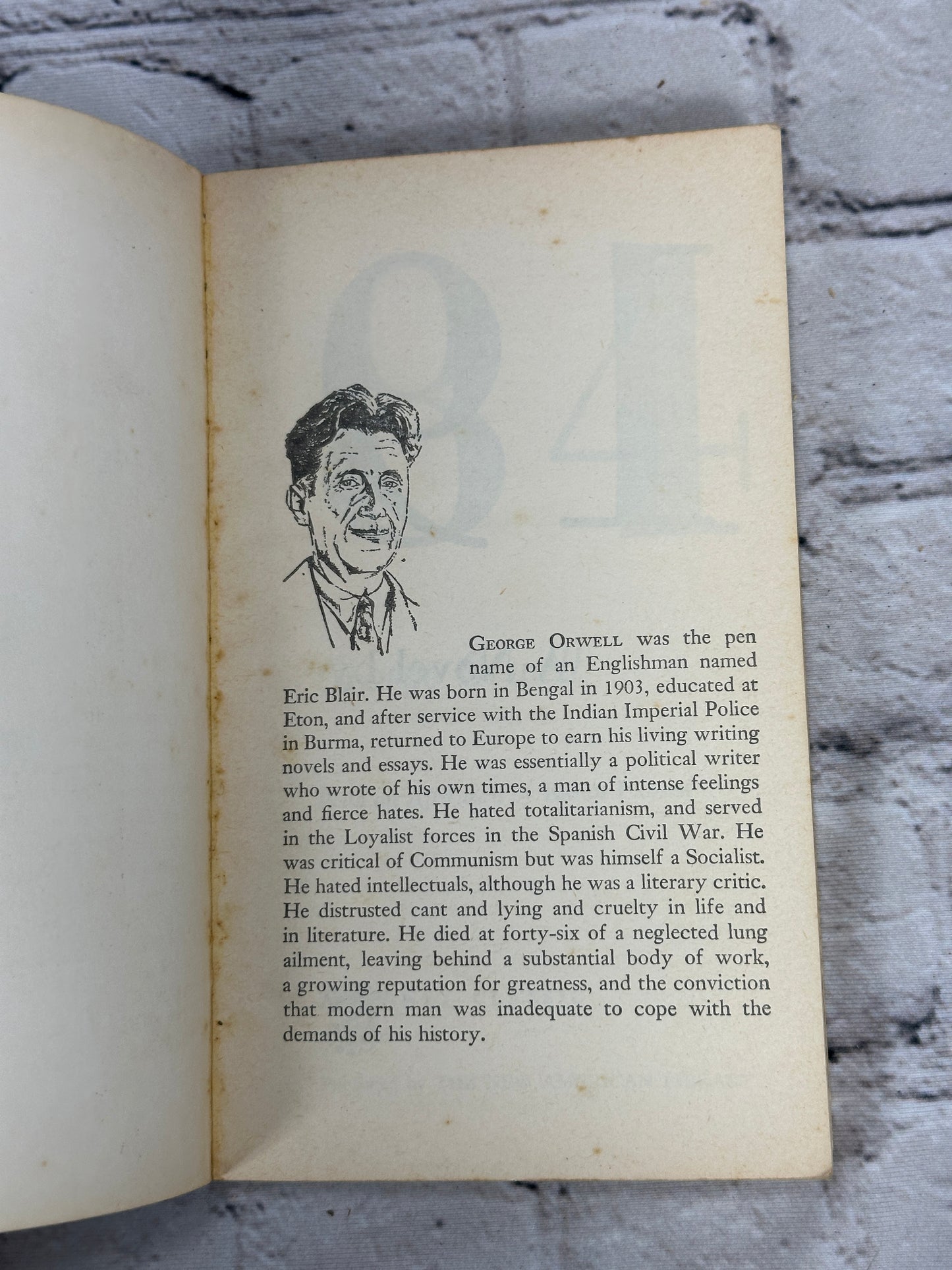 1984 by George Orwell [Signet Classics ·  1964]