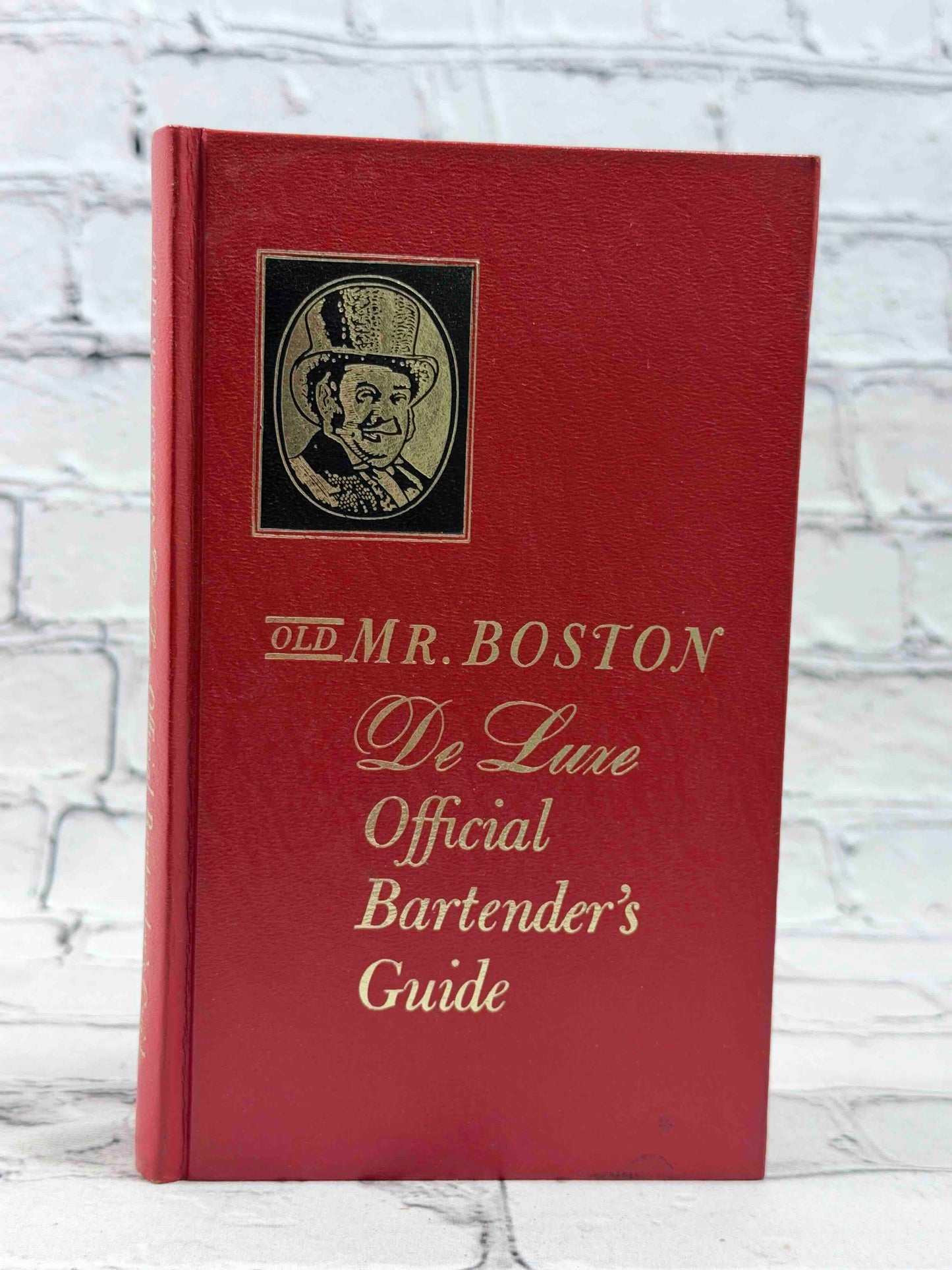 Old Mr. Boston De Luxe Official Bartender's Guide