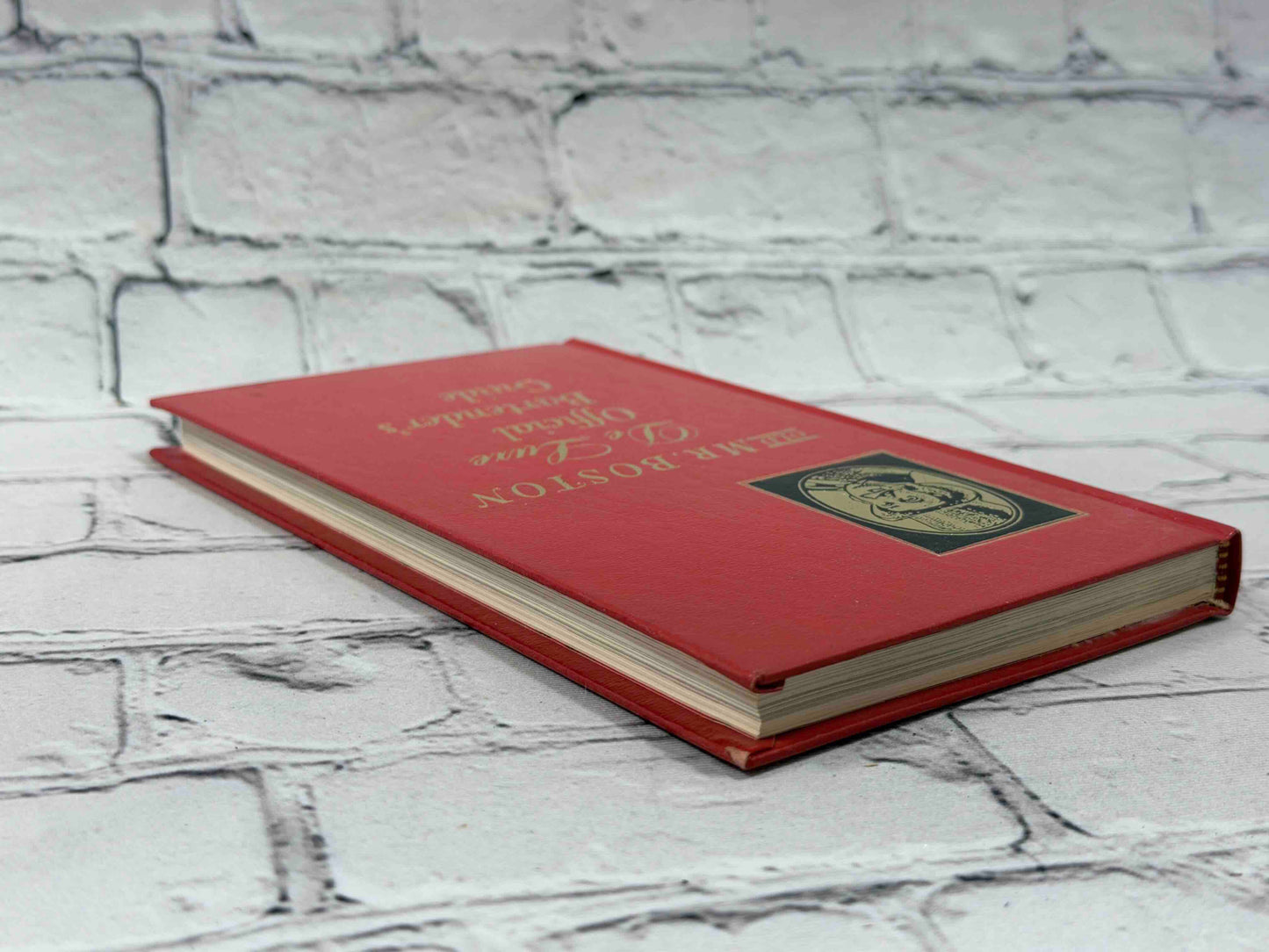 Old Mr. Boston De Luxe Official Bartender's Guide