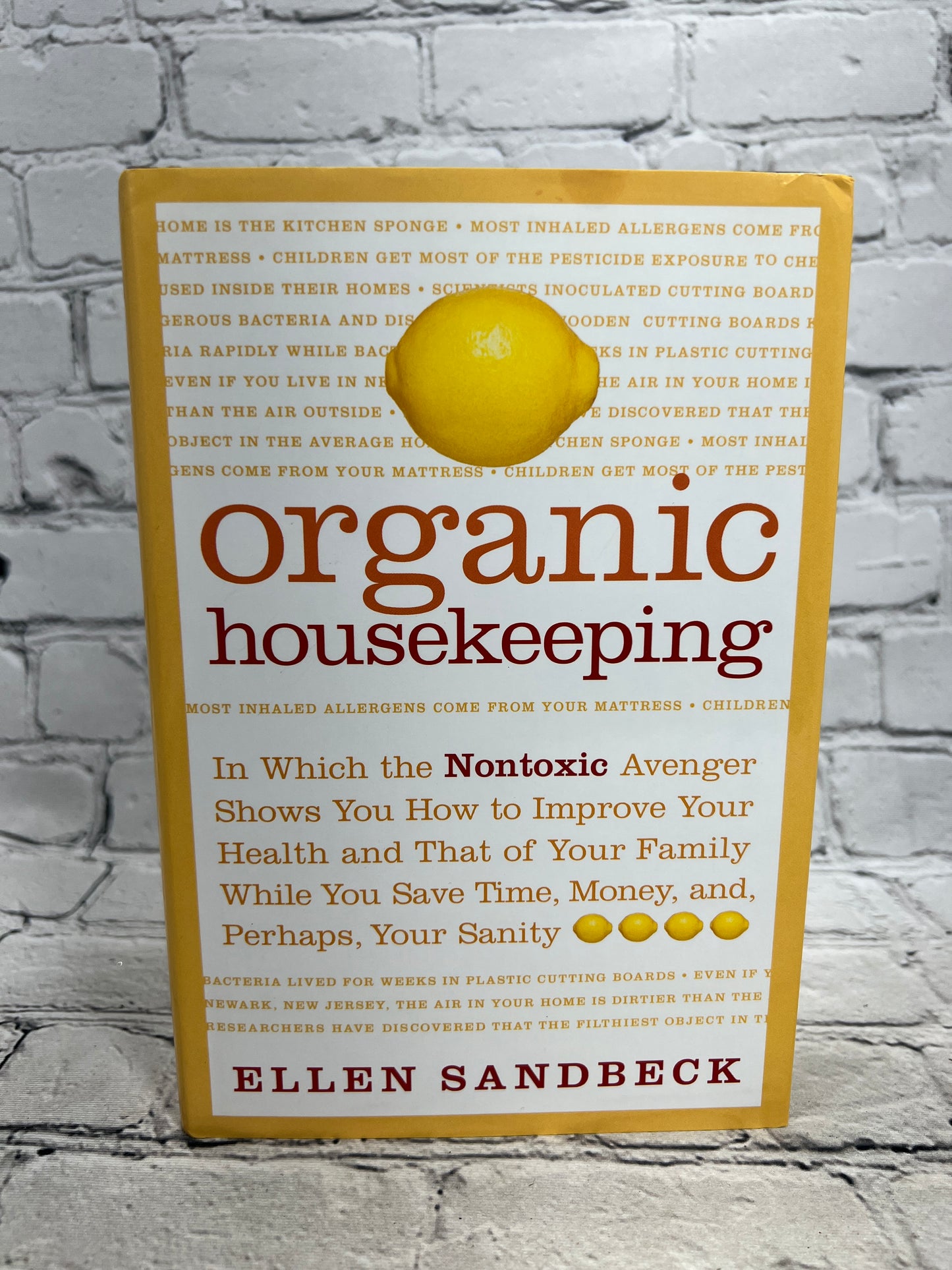 Organic Housekeeping by Ellen Sandbeck [1st Edition · 2006]