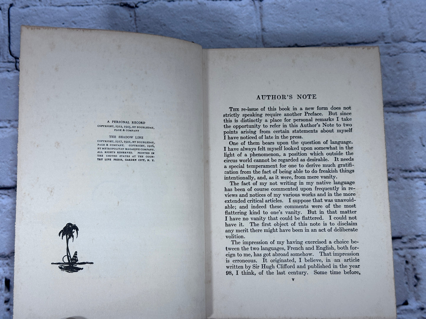 A Personal Record ··· The Shadow Line By Joseph Conrad [Malay Edition · 1931]