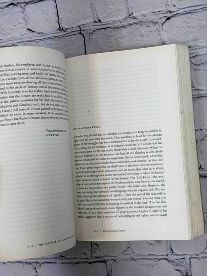 The Complete C. S. Lewis Signature Classics