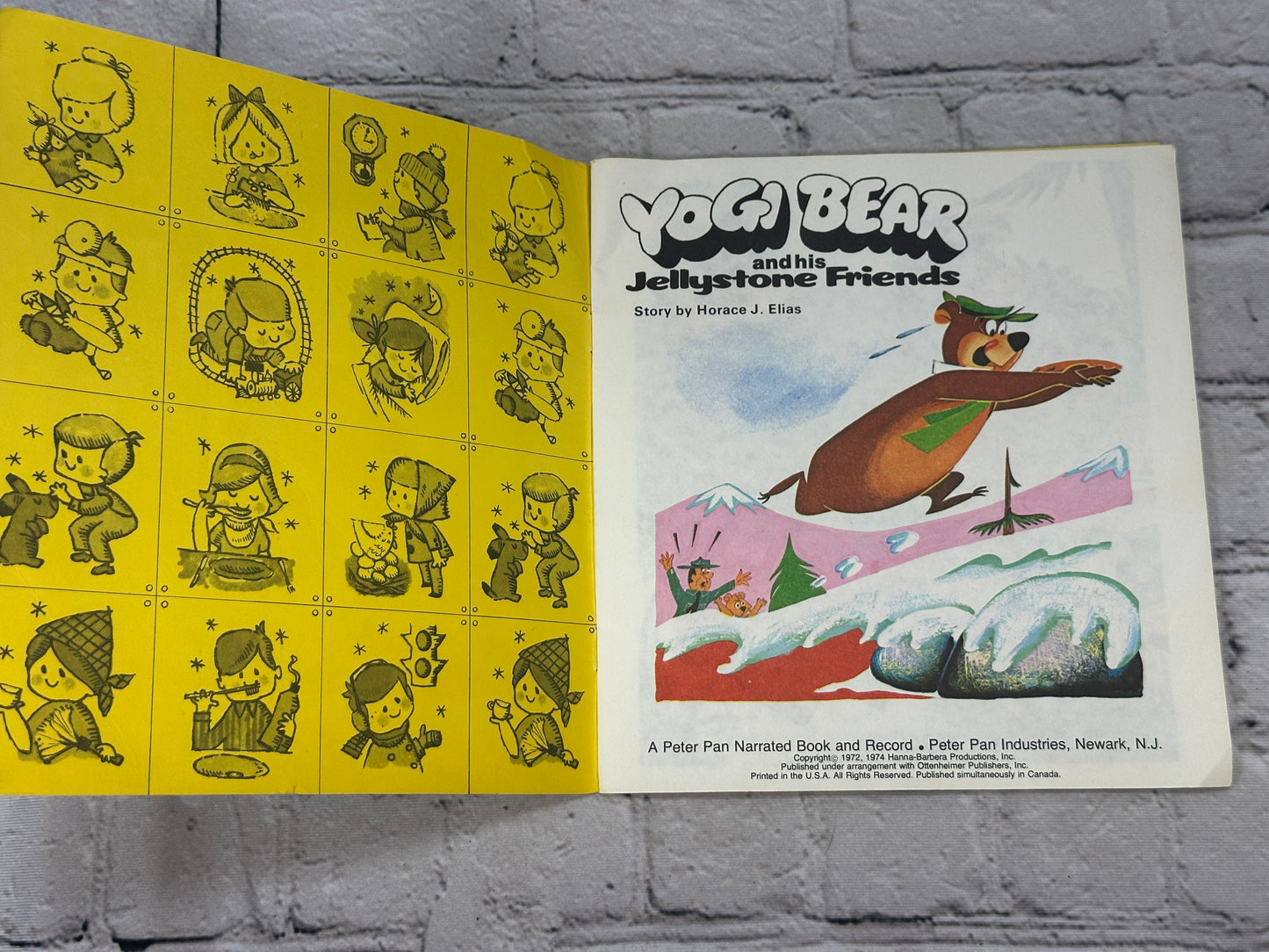 Yogi Bear and his Jellystone Friends [Peter Pan Records · 45rpm · 1974]