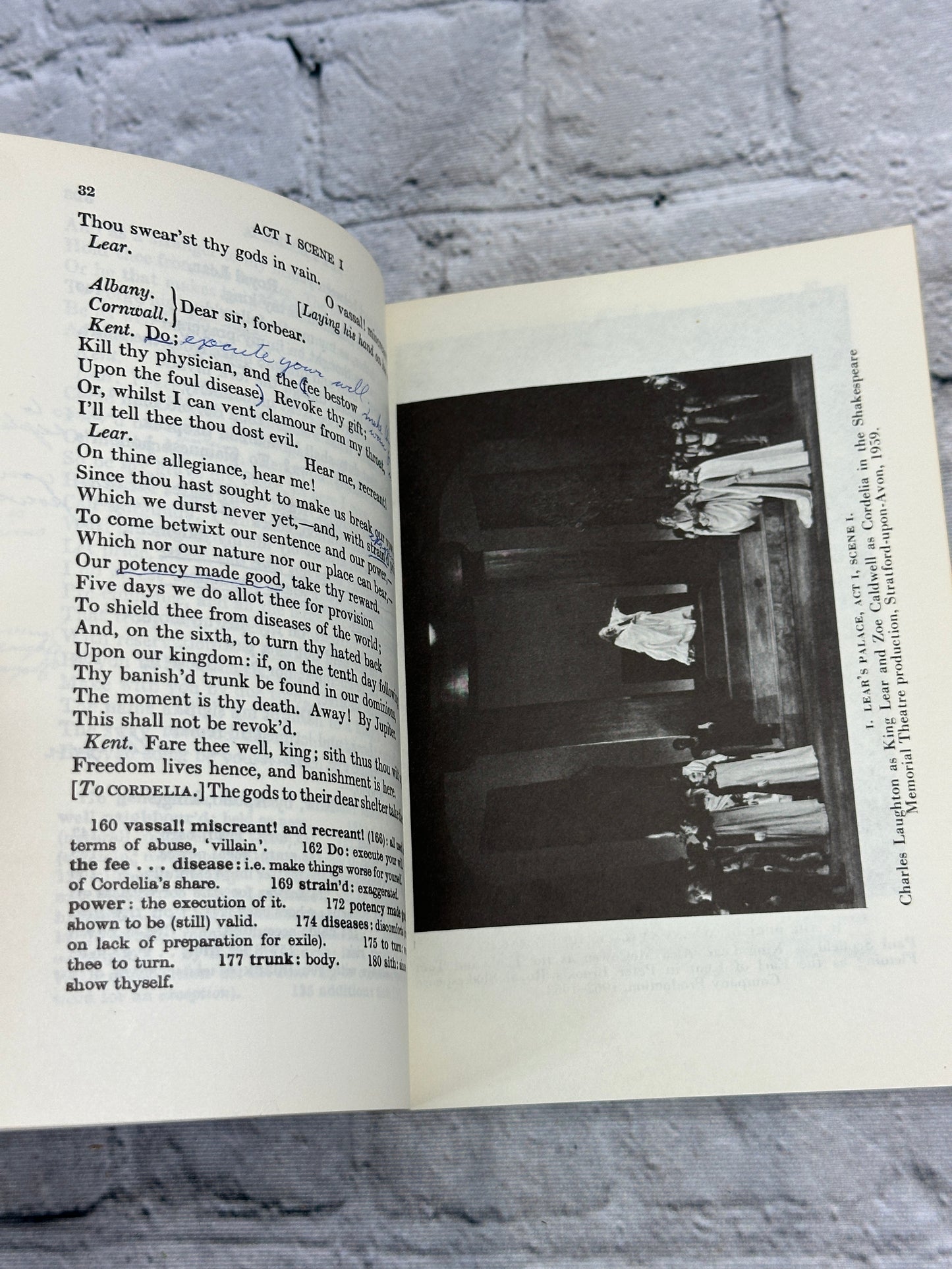 King Lear New Clarendon Shakespeare for Canadian Students [1964]