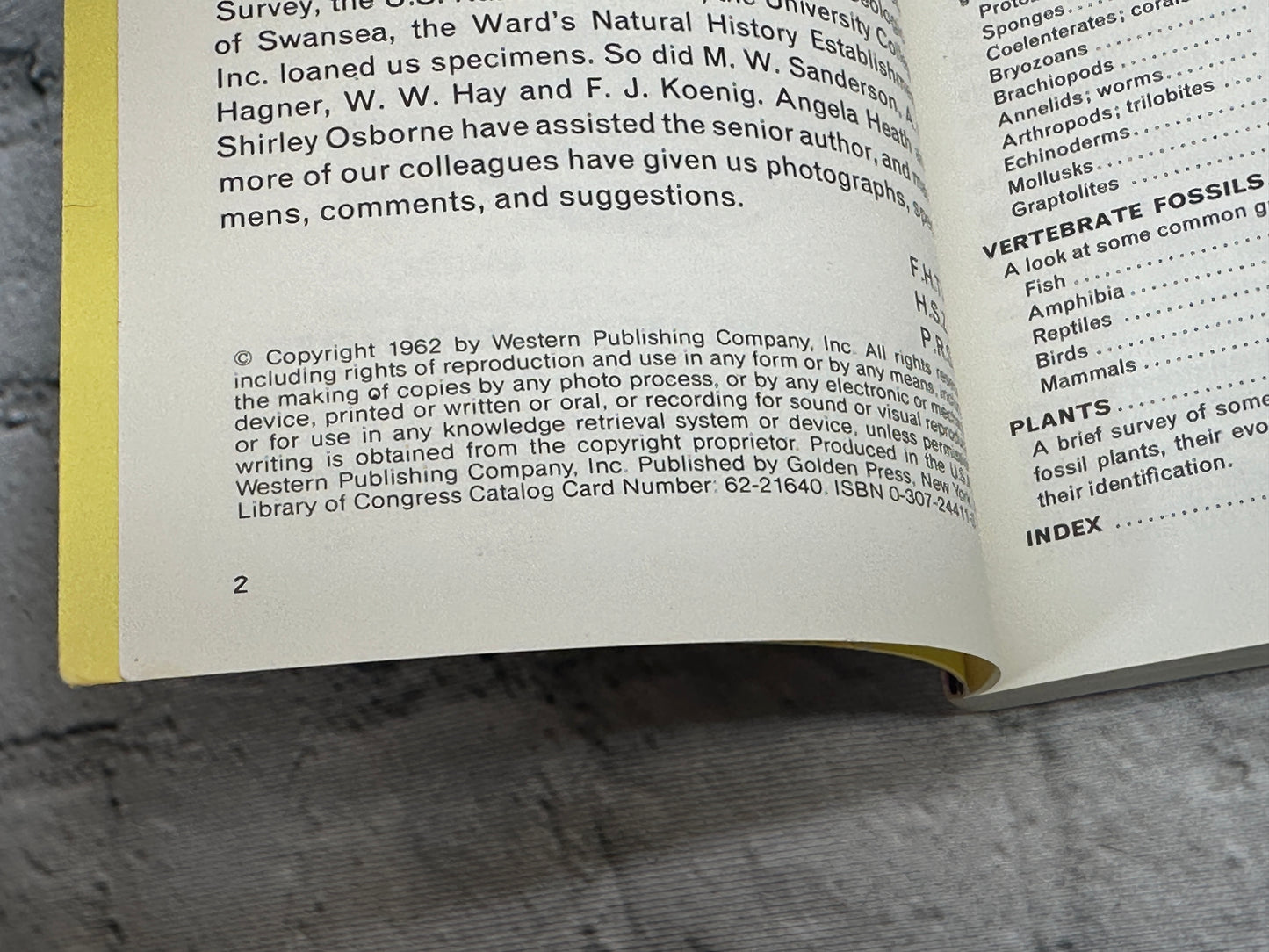 Golden Guide to Fossils [1962]