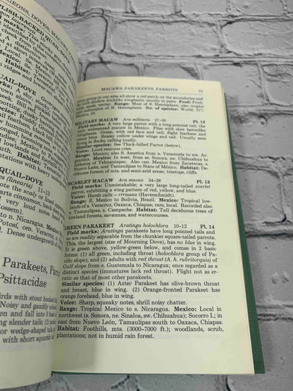 A Field Guide to Mexican Birds (Vol. 20)