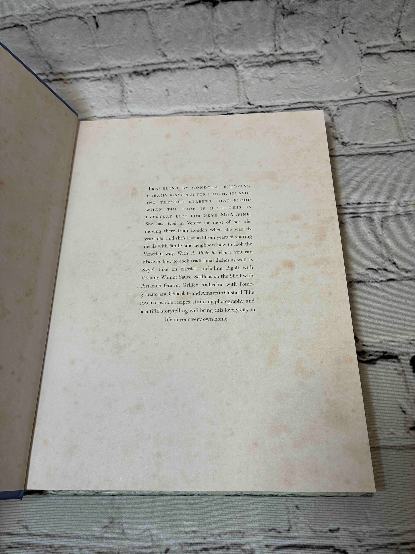A Table in Venice: Recipes from My Home: A Cookbook