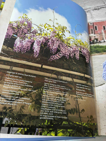 A Table in Venice: Recipes from My Home: A Cookbook