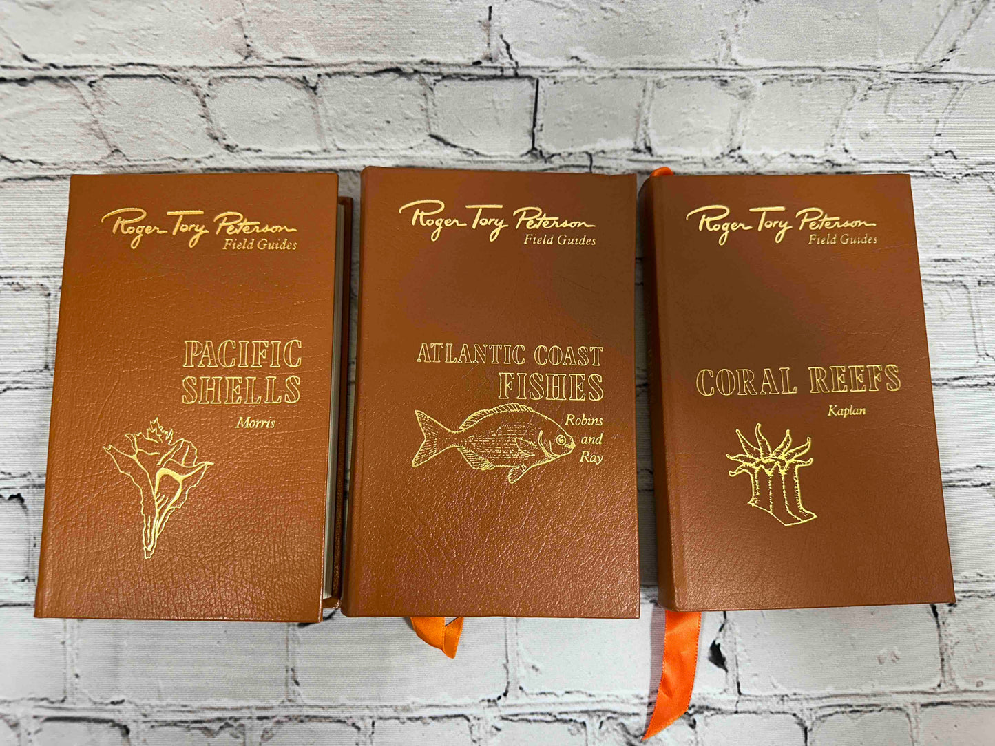 Roger Tory Peterson Field Guides (35 Volumes)