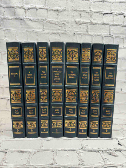 Classical Works of Mark Twain (8 Volumes)