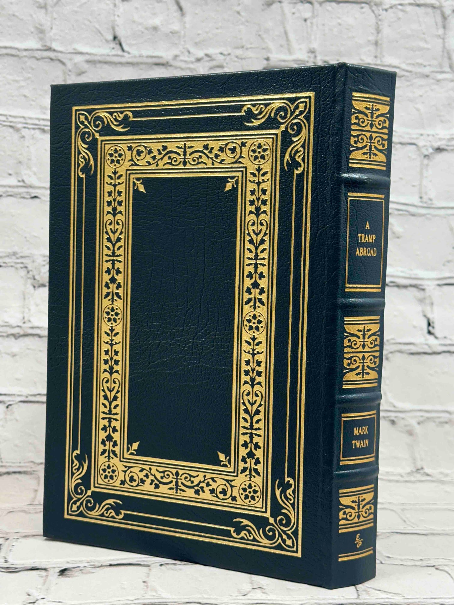 Classical Works of Mark Twain (8 Volumes)