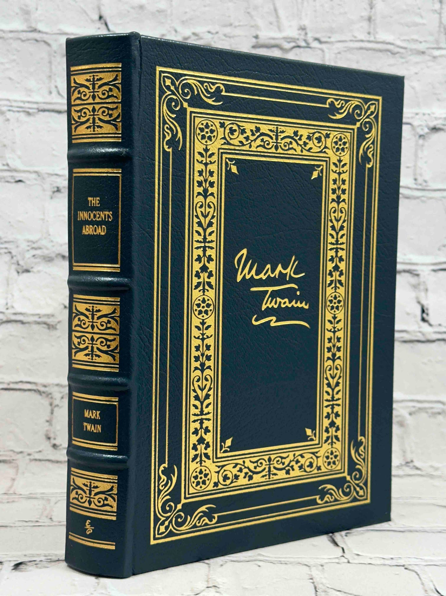 Classical Works of Mark Twain (8 Volumes)