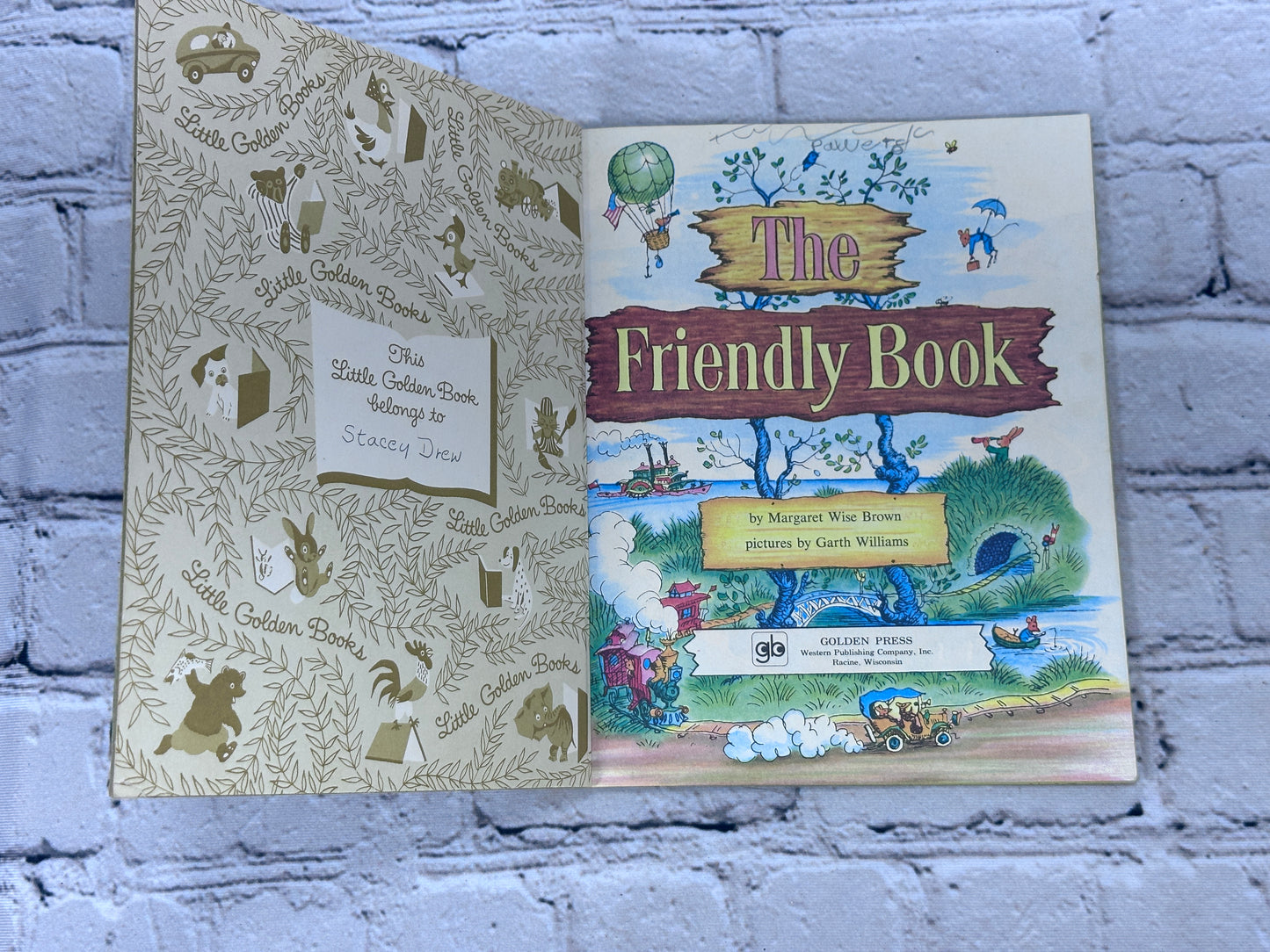 The Friendly Book by Margaret Wise Brown [Little Golden Book · 1974]