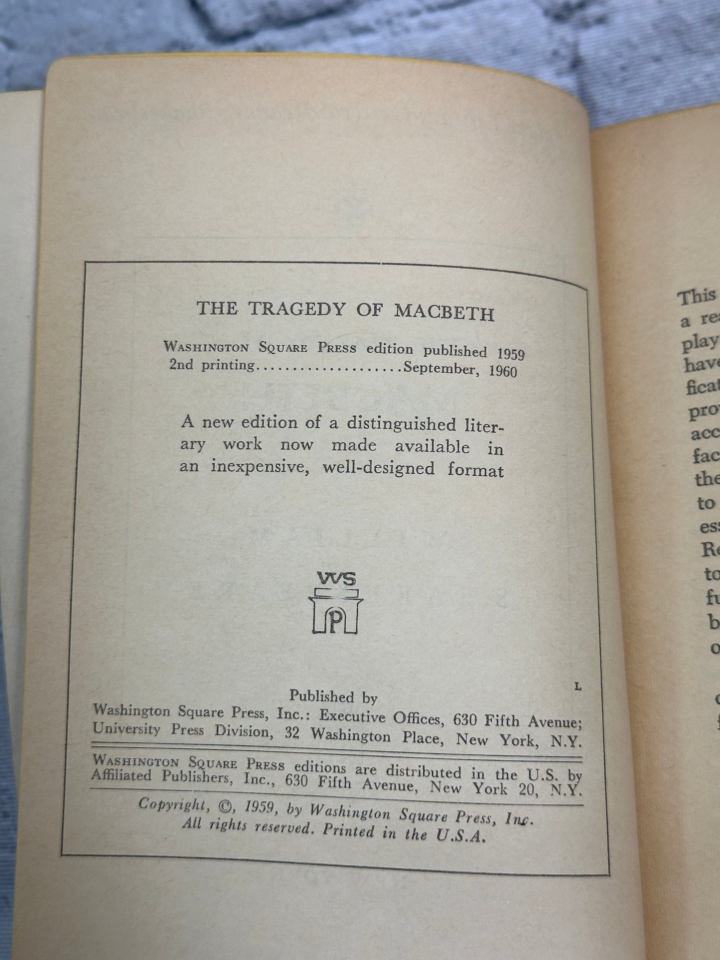 Macbeth by William Shakespeare [1960 · The Folger Library General Reader]