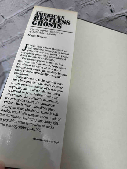 America's Restless Ghosts: Photographic Evidence for Life After Death
