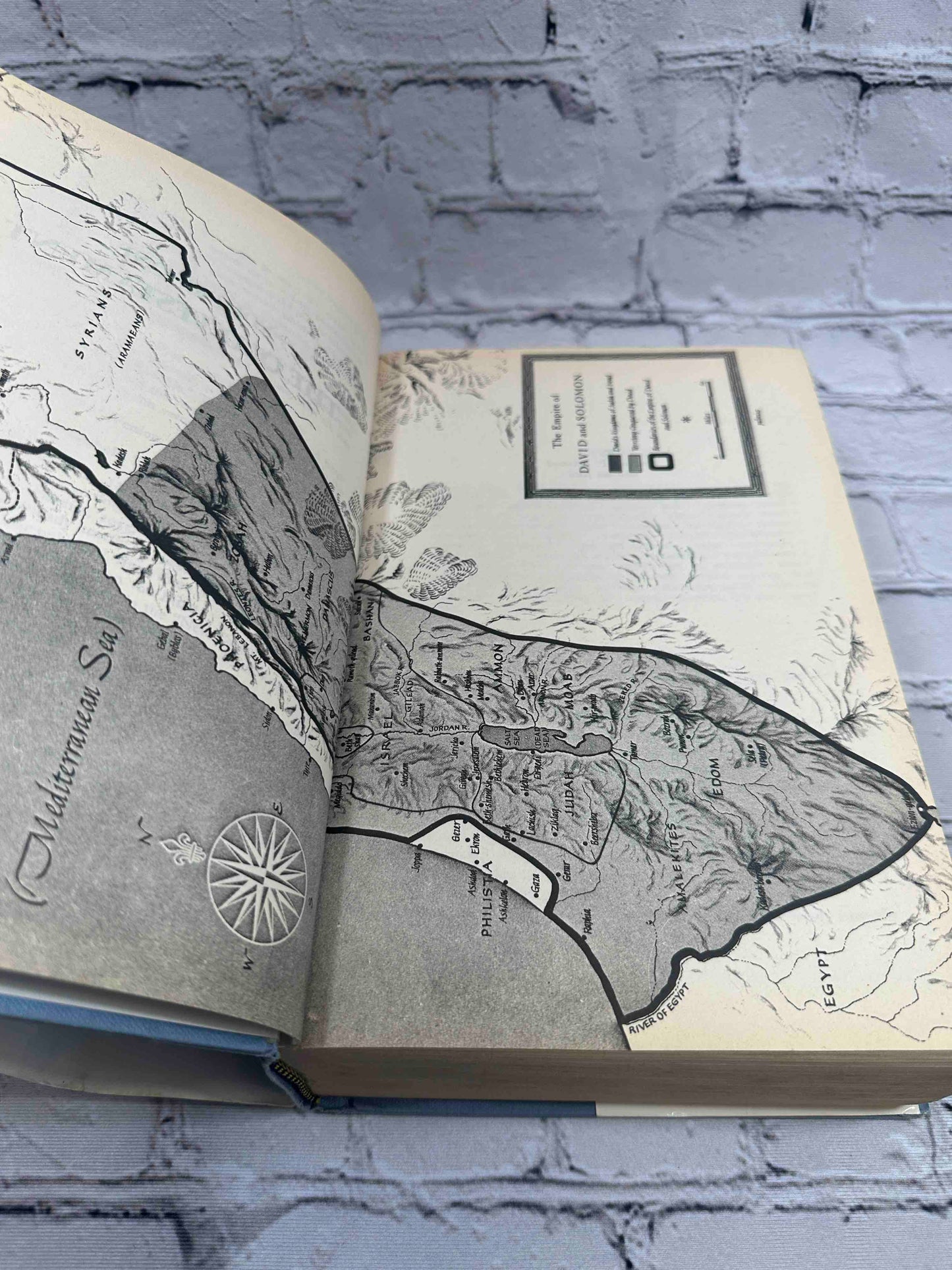 Asimov's Guide to The Bible