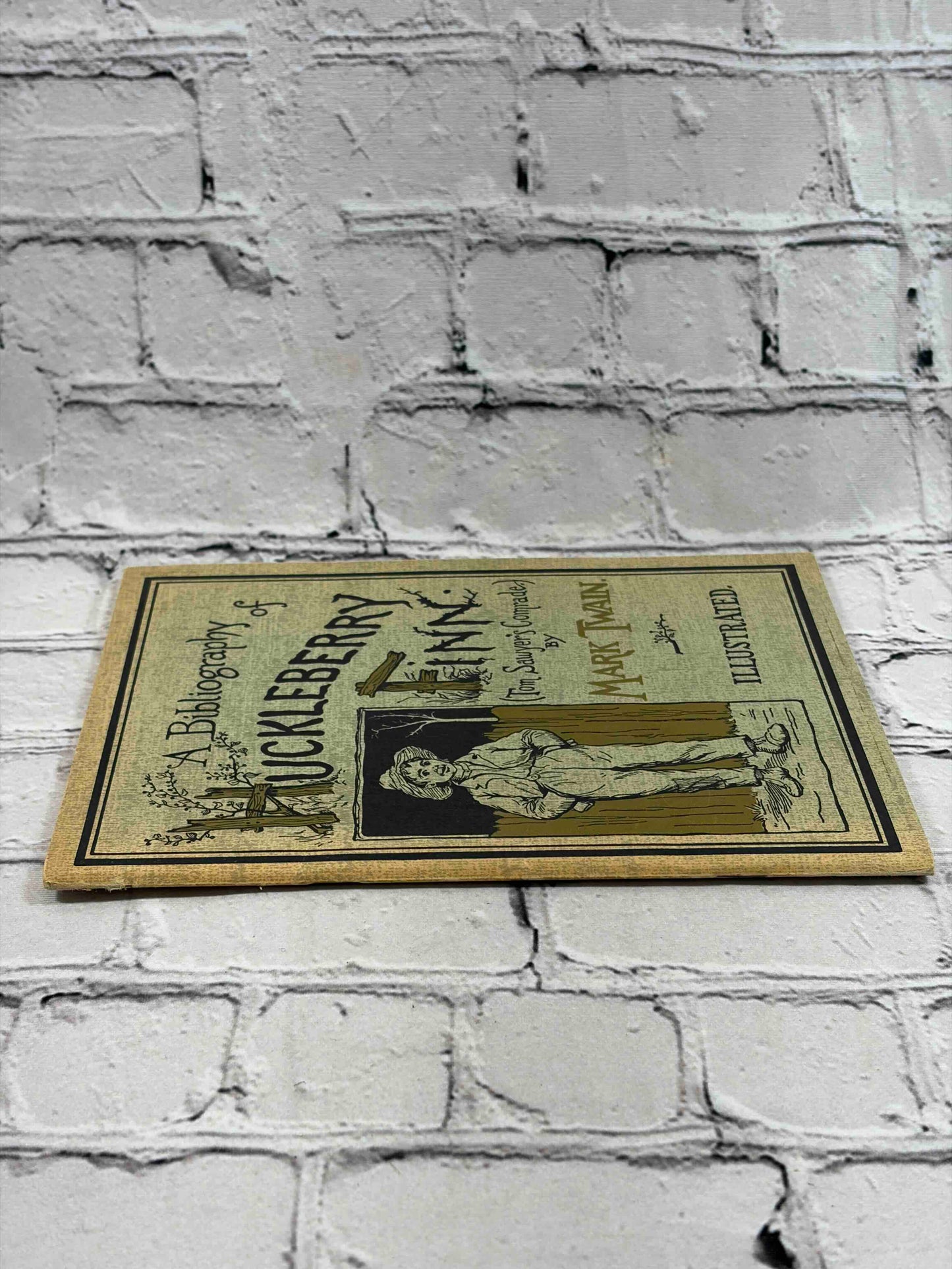 Bibliography Of Huckleberry Finn by Mark Twain