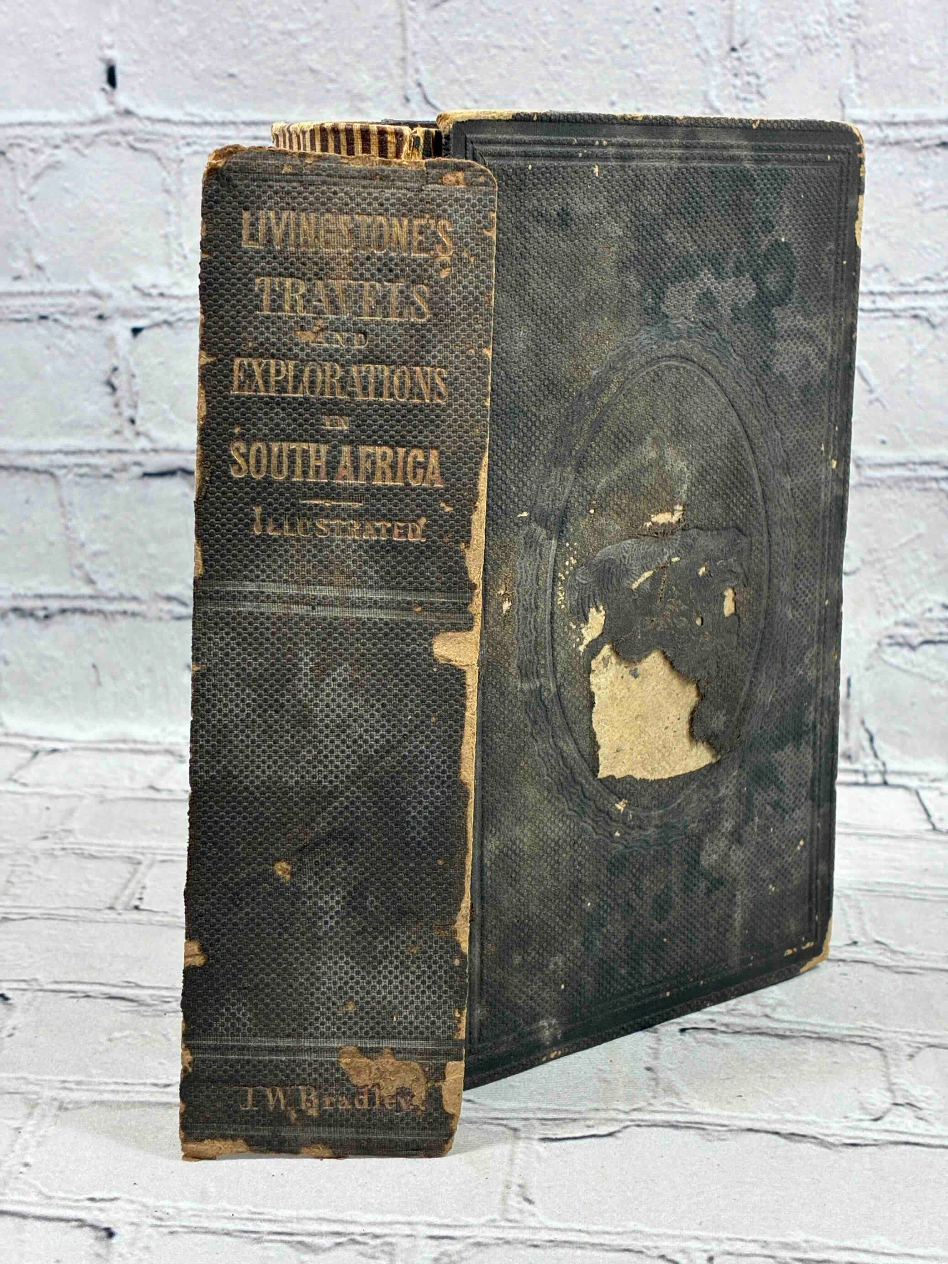 Travel/Culture Antiquarian – Flipped Pages