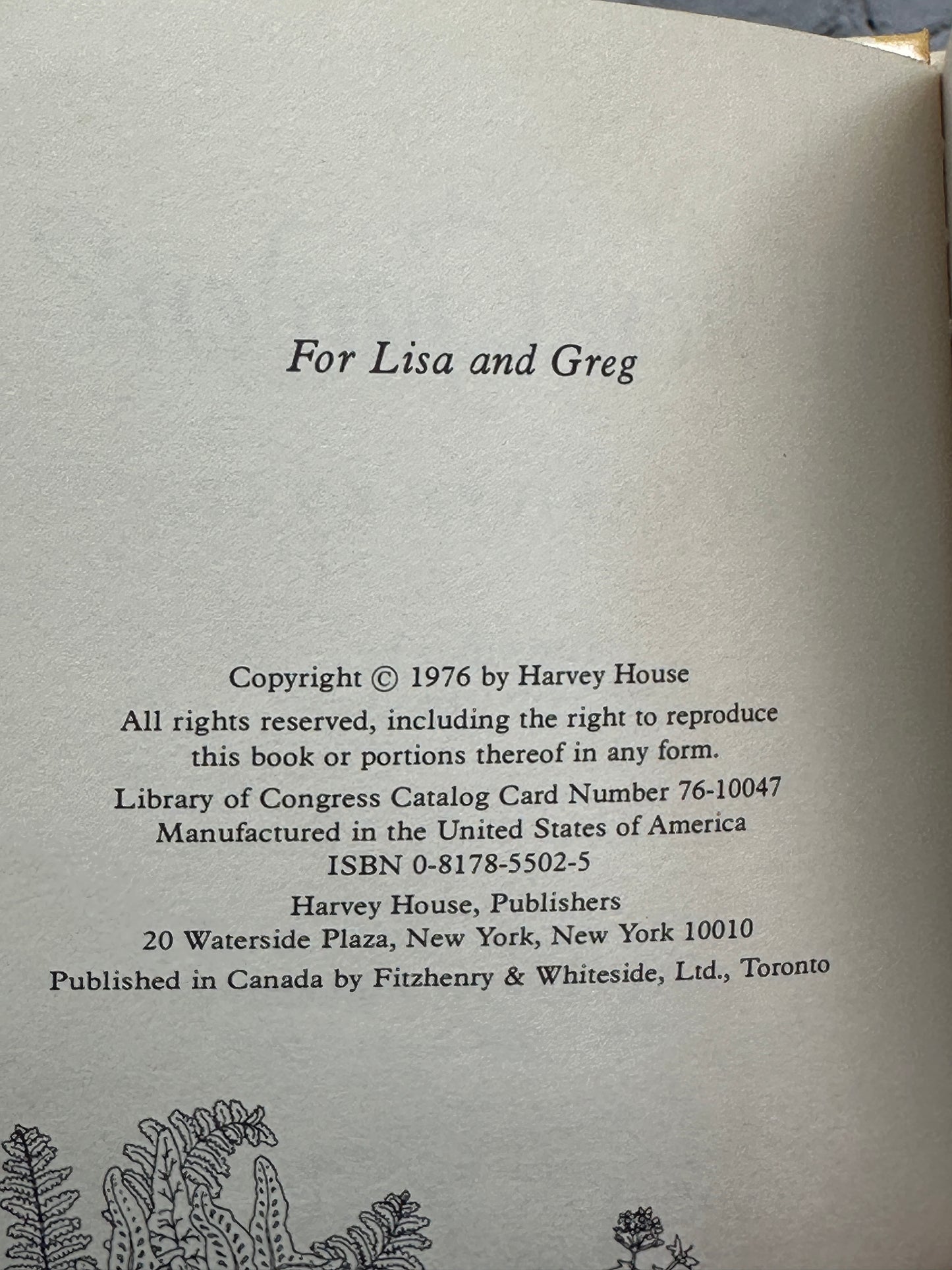 Whose Garden? by Marilyn Kratz Drawings by Wendy Edelson [1976]