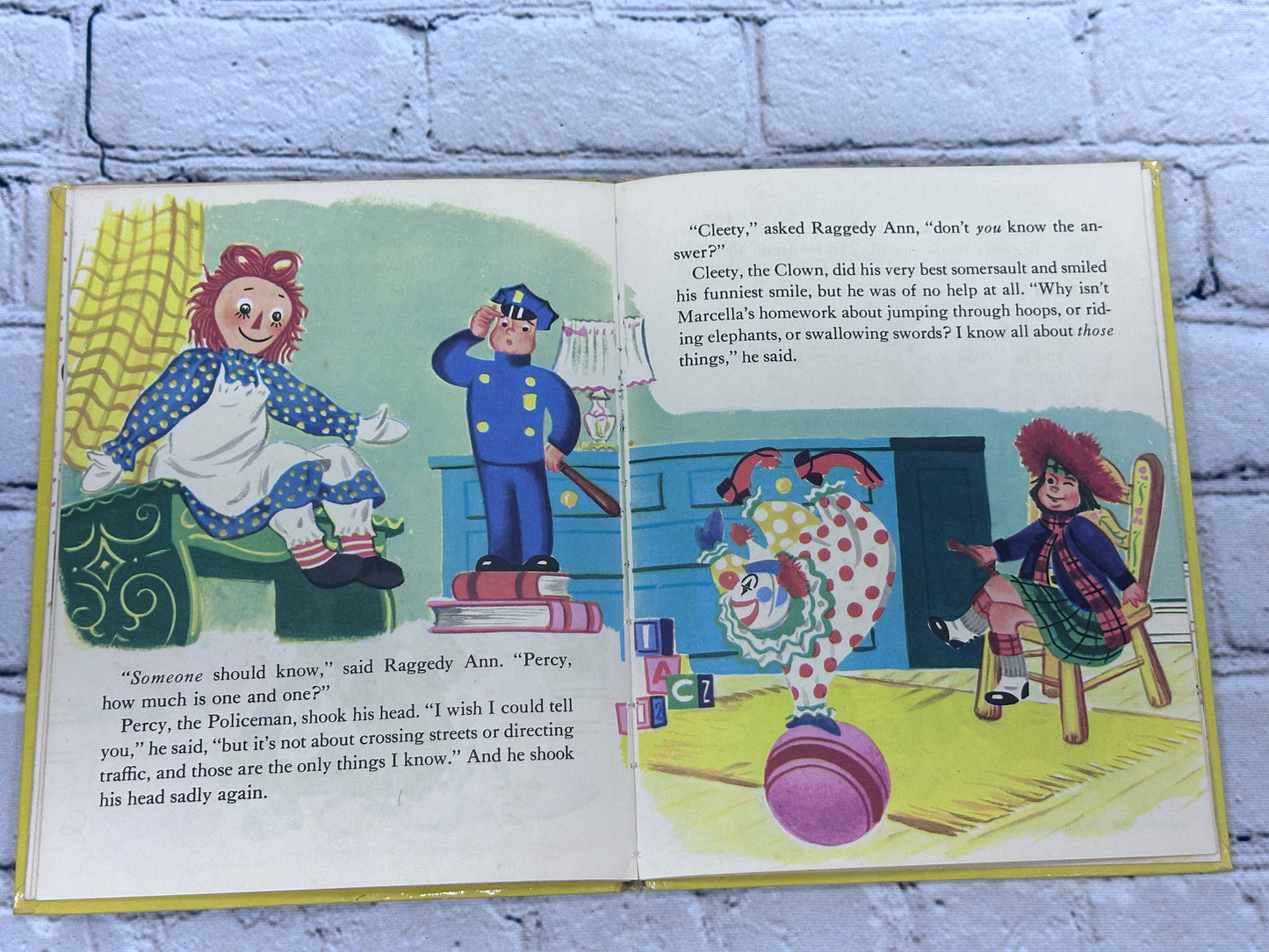 Raggedy Ann and Marcella's First Day at School [Wonder Books · 1952]