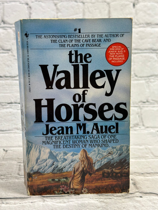 The Valley Of Horses by Jean M. Auel [1991 · Bantam Reissue]