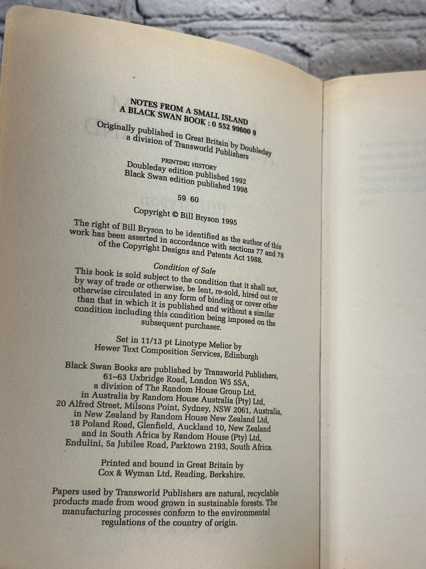 Notes From a Small Island By Bill Bryson [1998]