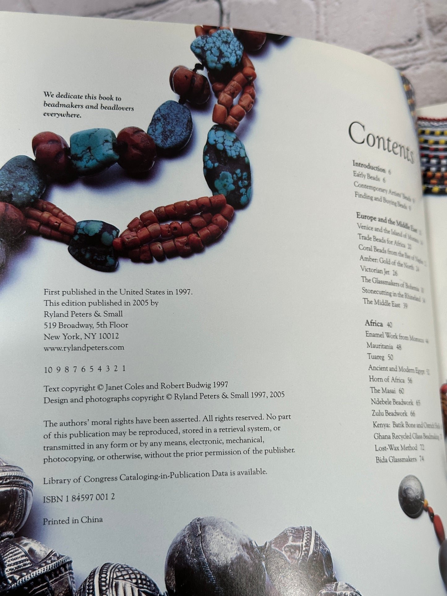 World Beads By Janet Coles & Robert Budwig [2005 · First Printing]