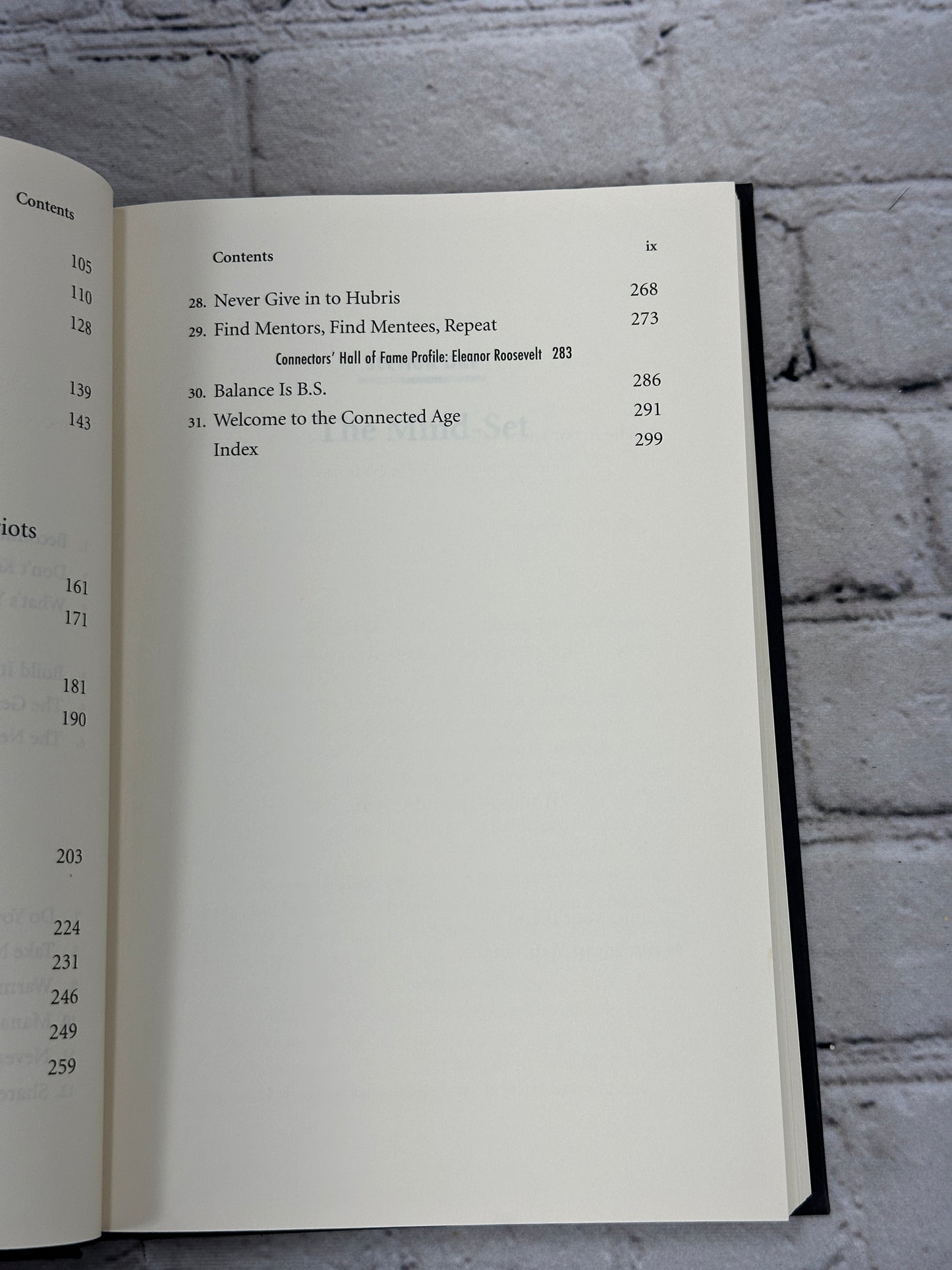 Never Eat Alone And Other Secrets to Success by Keith Ferrazzi [2005]