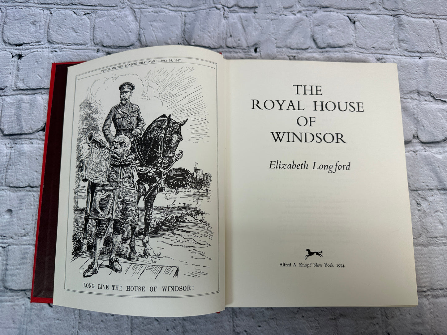 The Royal House of Windsor by Elizabeth Longford [1974 · 1st American Edition]