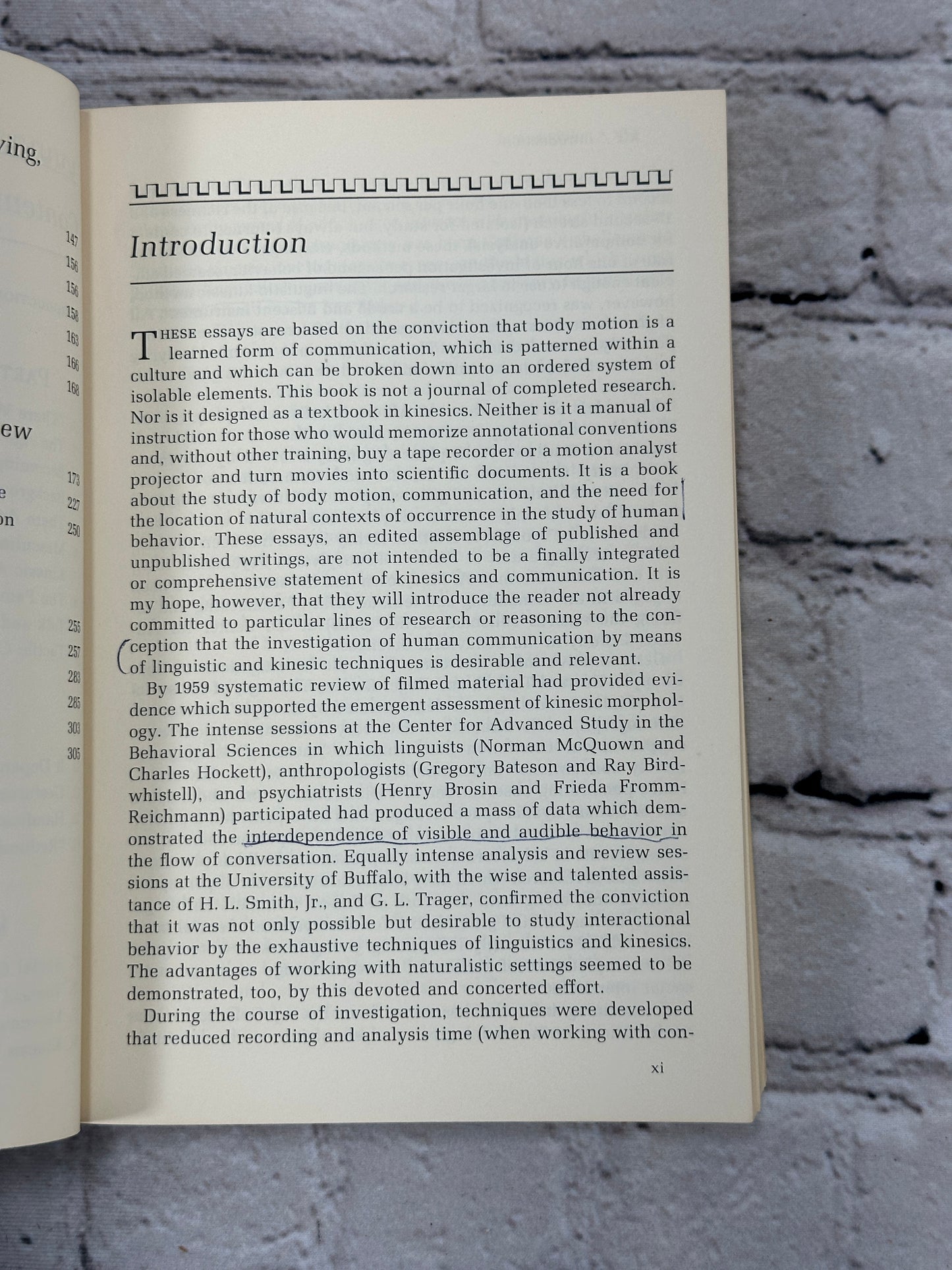 Kinesics and Context: Essays on Body Motion..by Ray Birdwhistell [1970]