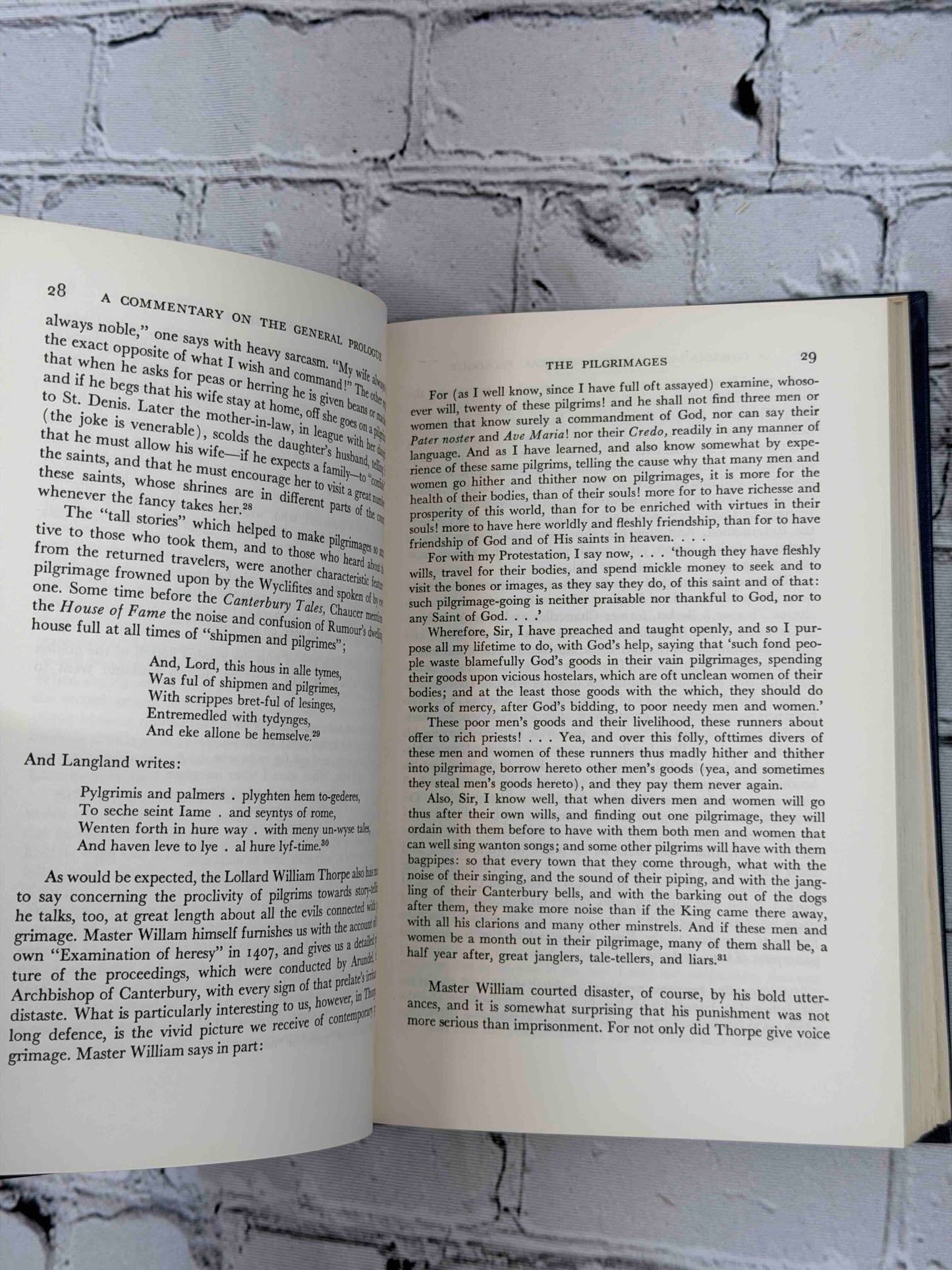 A Commentary on the General Prologue to The Canterbury Tales