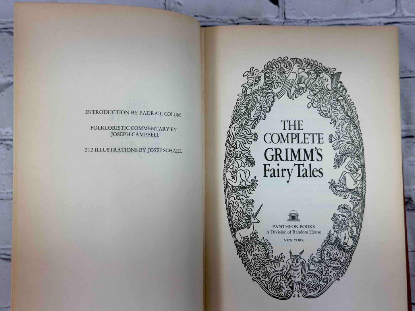 The Complete Grimm's Fairy Tales