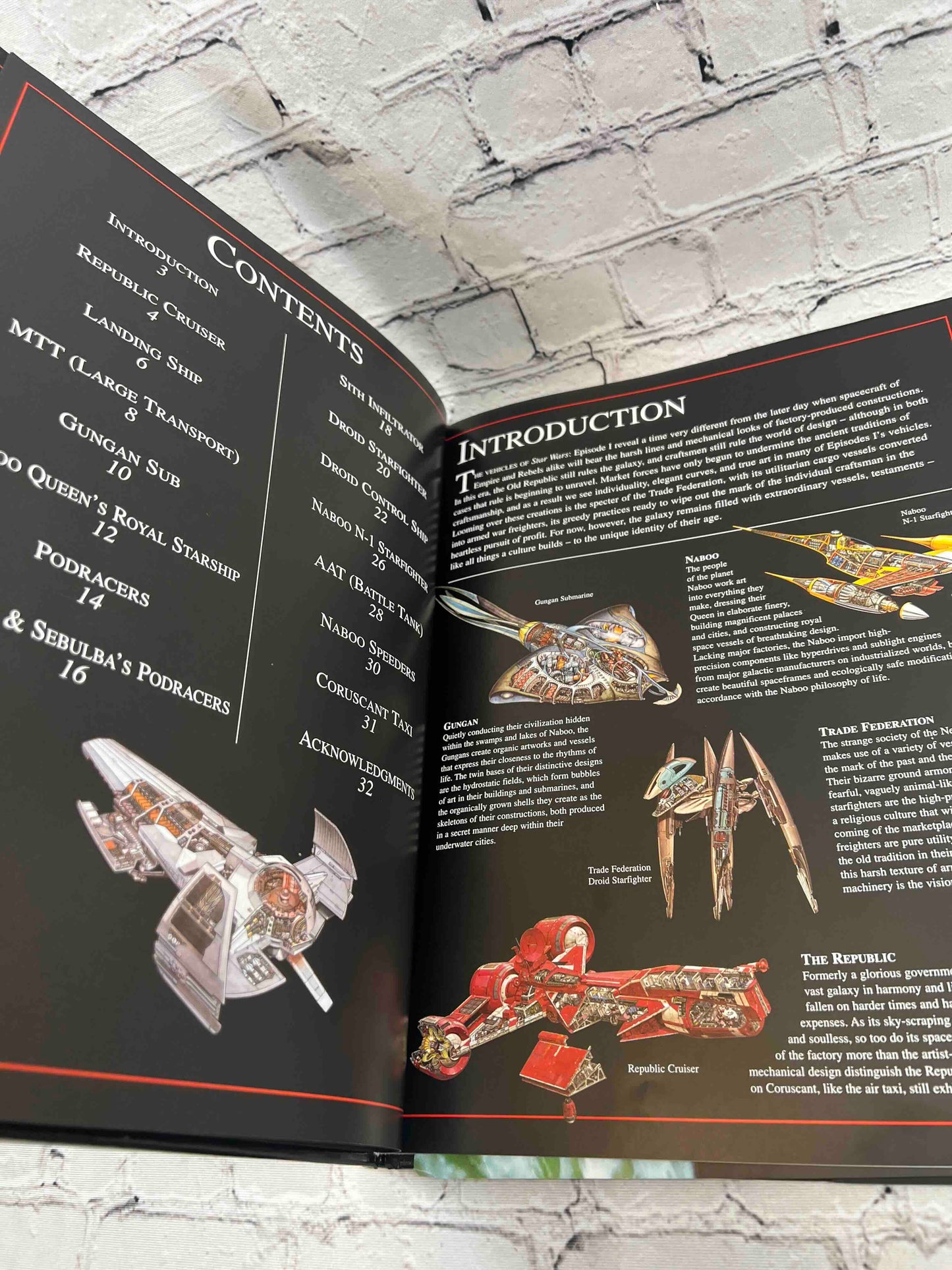Incredible Cross-sections of Star Wars, Episode I - The Phantom Menace: The Definitive Guide to the Craft