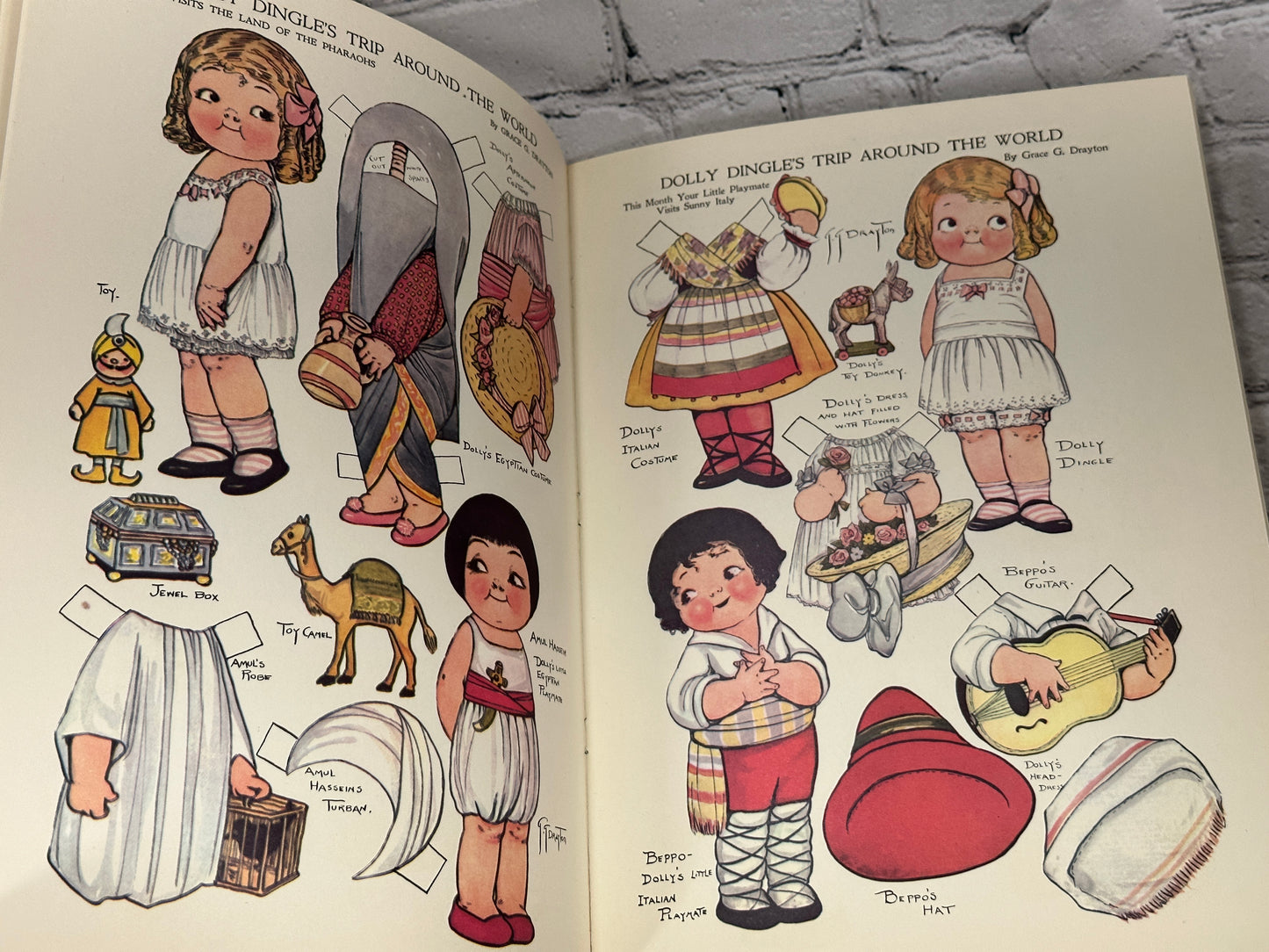 Dolly Dingle Paper Dolls Grace G. Drayton [1978]