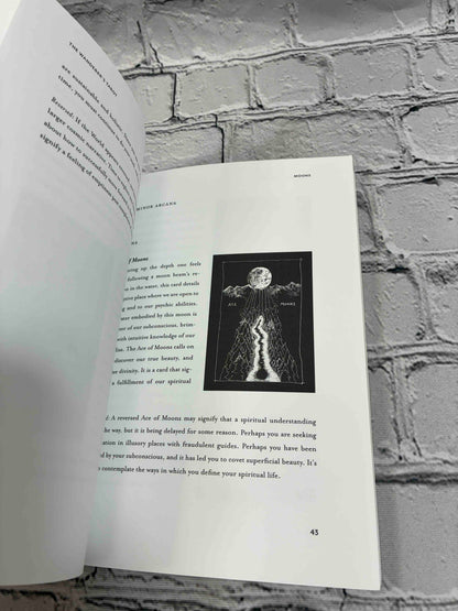 Wanderer's Tarot Guide Book