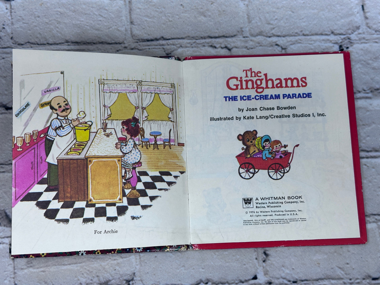 The Ginghams Ice Cream Parade by Joan Chase Brown [Tell a Tale Book · 1976]