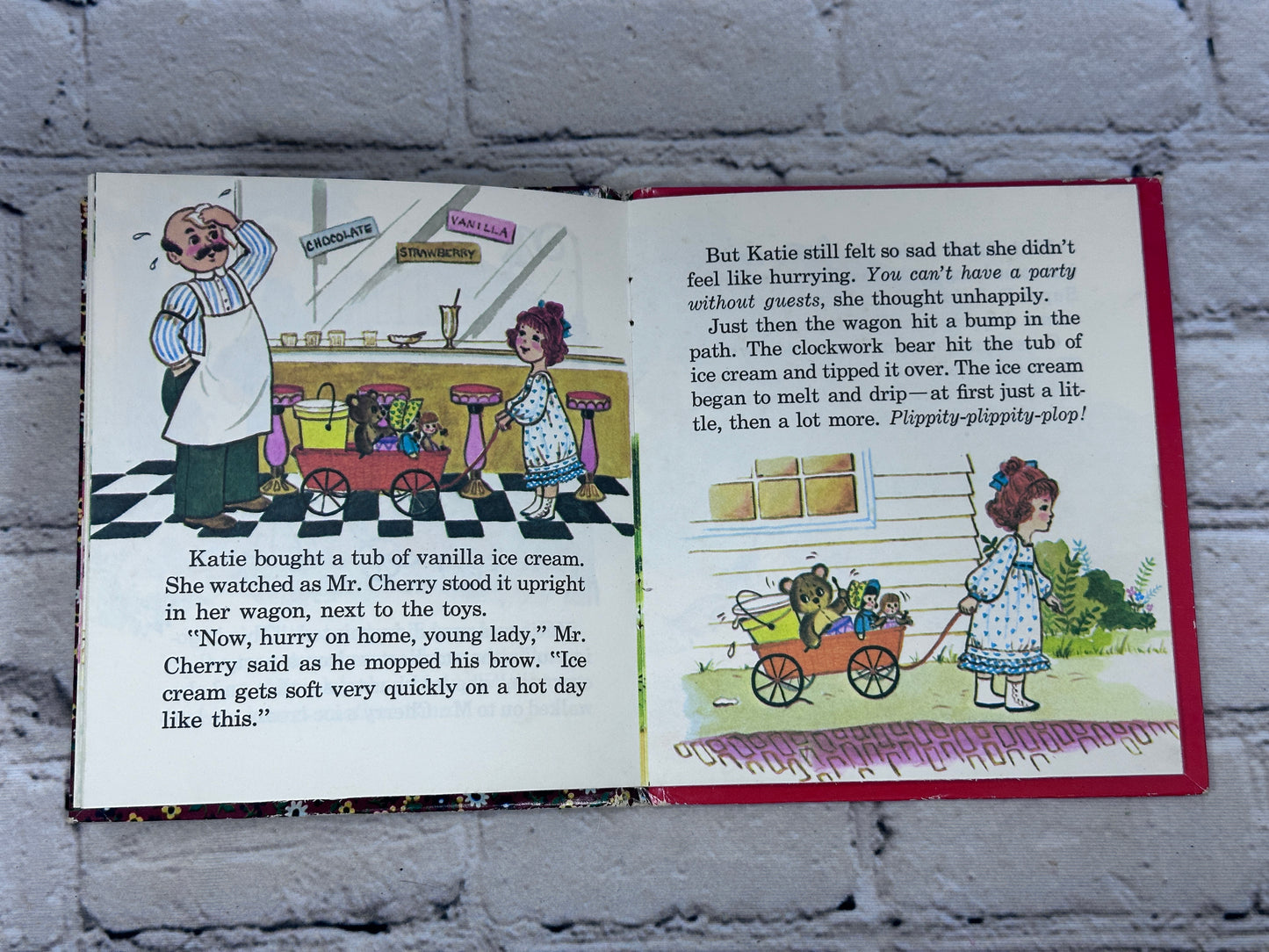 The Ginghams Ice Cream Parade by Joan Chase Brown [Tell a Tale Book · 1976]