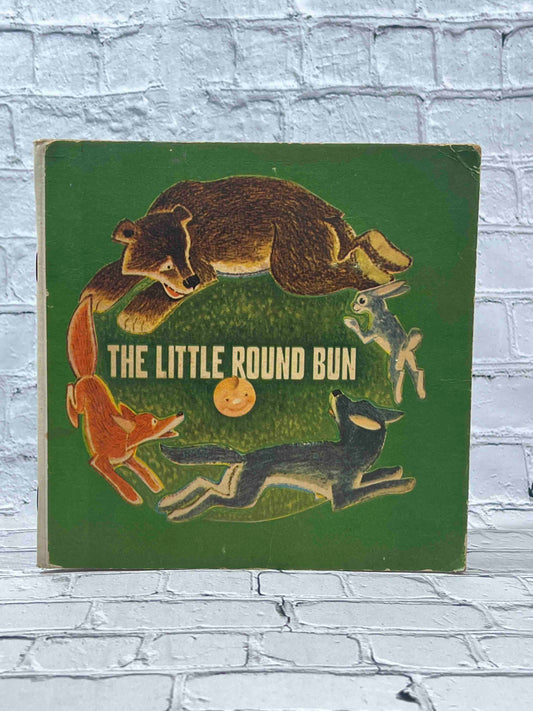 The Little Round Bun: A Russian Fairy Tale