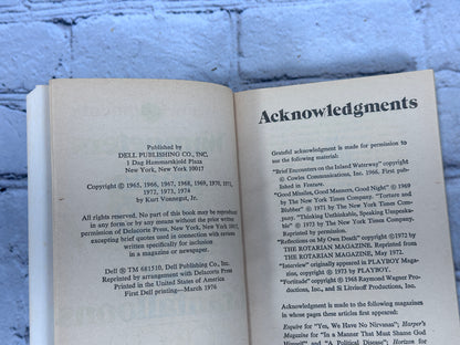 Wampeters Foma & Grandfalloons by Kurt Vonnegut, Jr. [DELL · 1976]