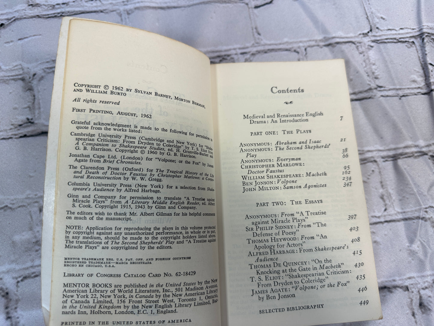 The Genius of the Early English Theater Texts of 7 Great Plays [1962]