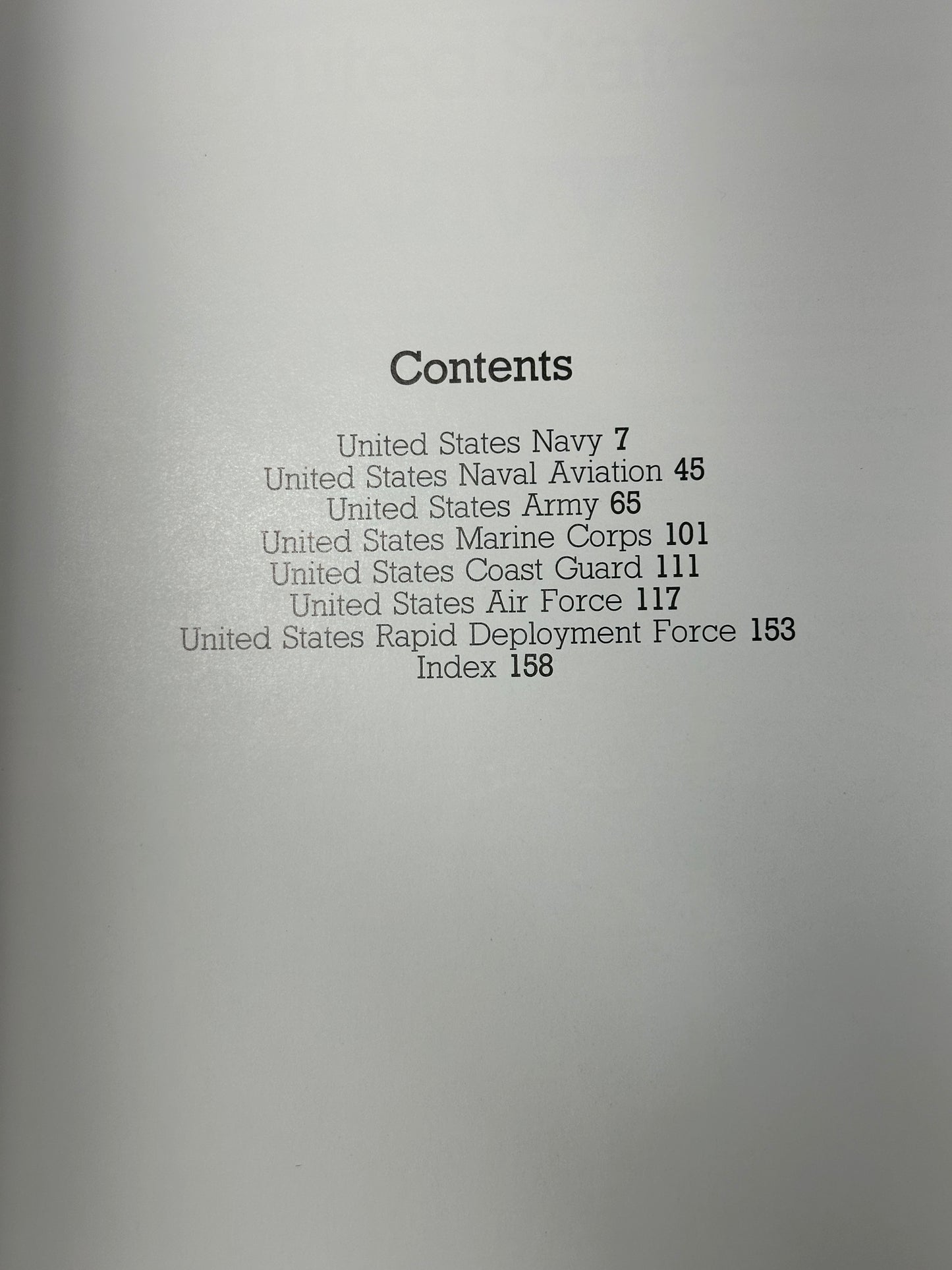 USA Military Powers edited by Stan Morse  [1984]