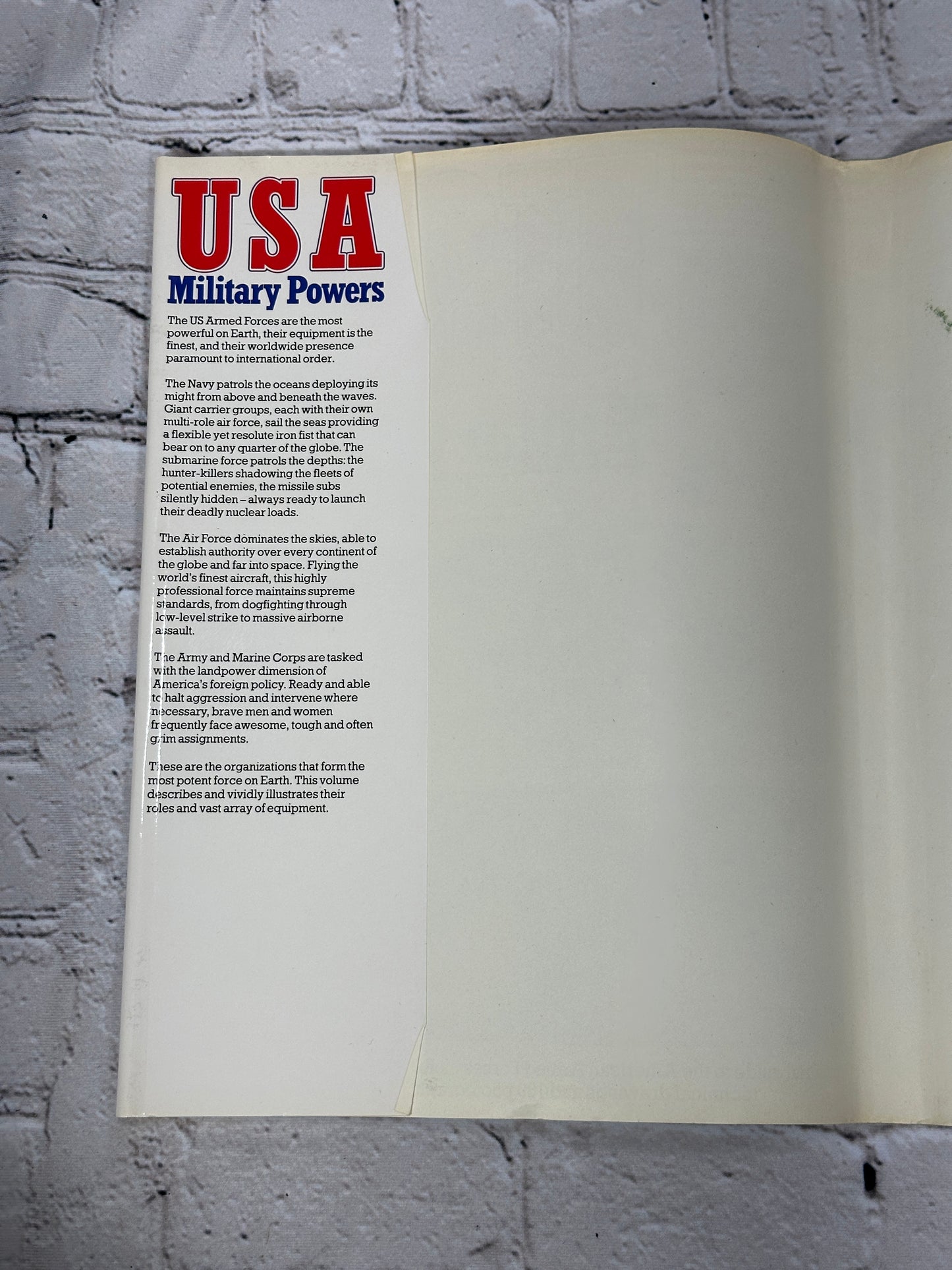 USA Military Powers edited by Stan Morse  [1984]