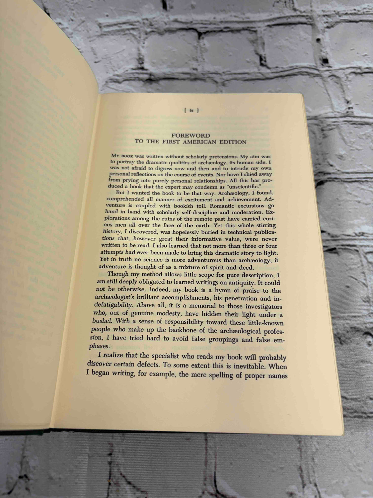 Gods, Graves, and Scholars by C. W. Ceram, 1967 Knopf hardcover - foreword