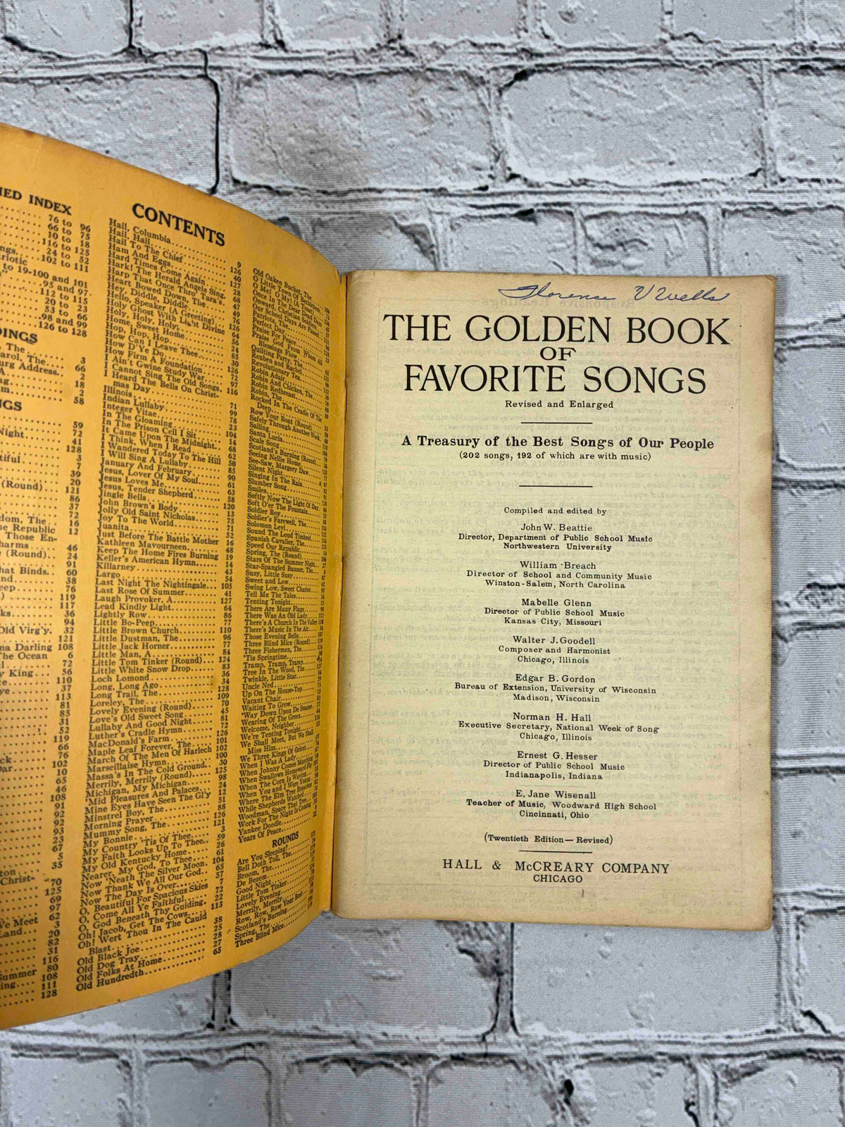The Golden Book of Favorite Songs