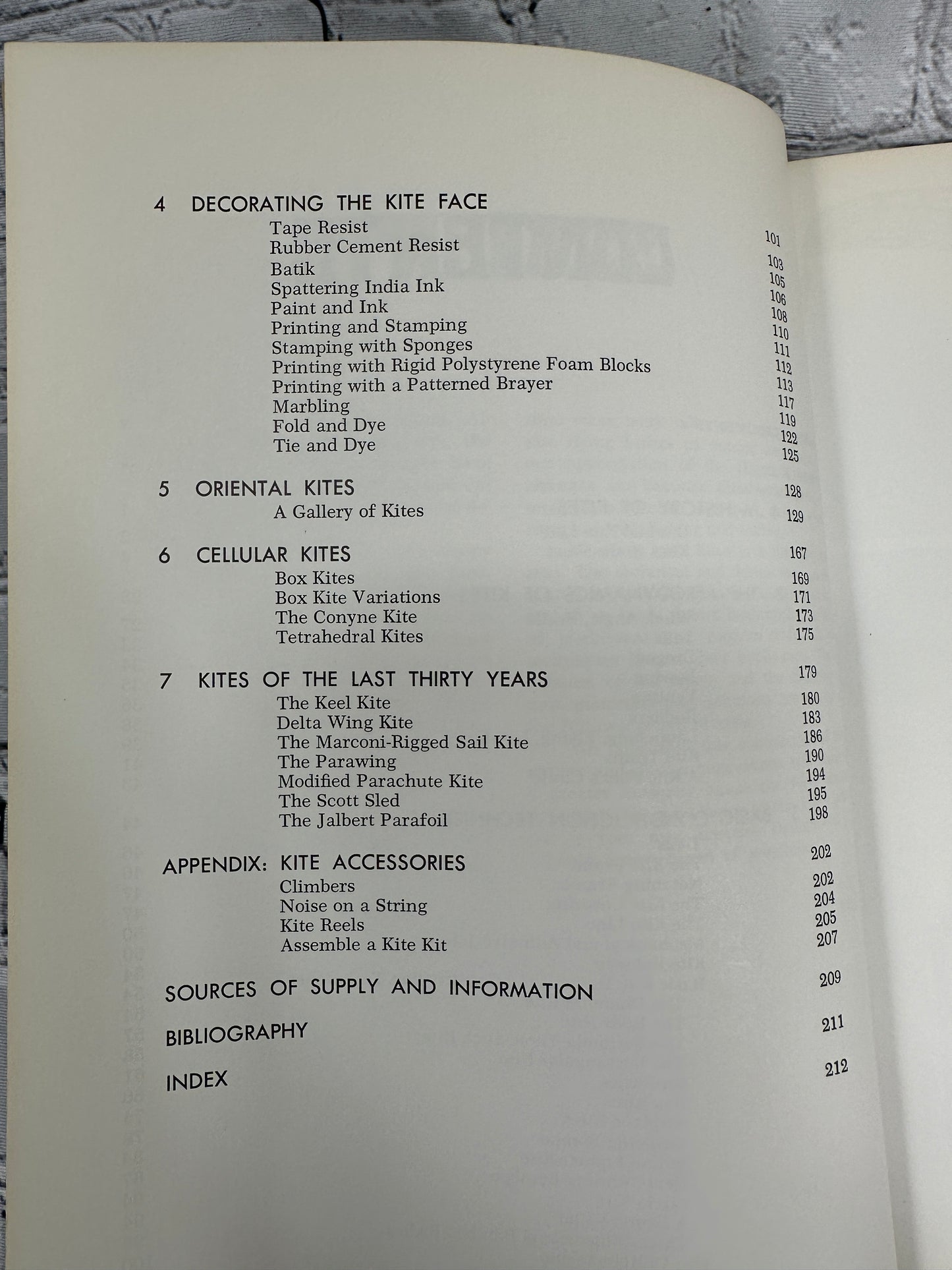 Kite Craft History/The History and Process.. by Lee & Jay Newman [1974]