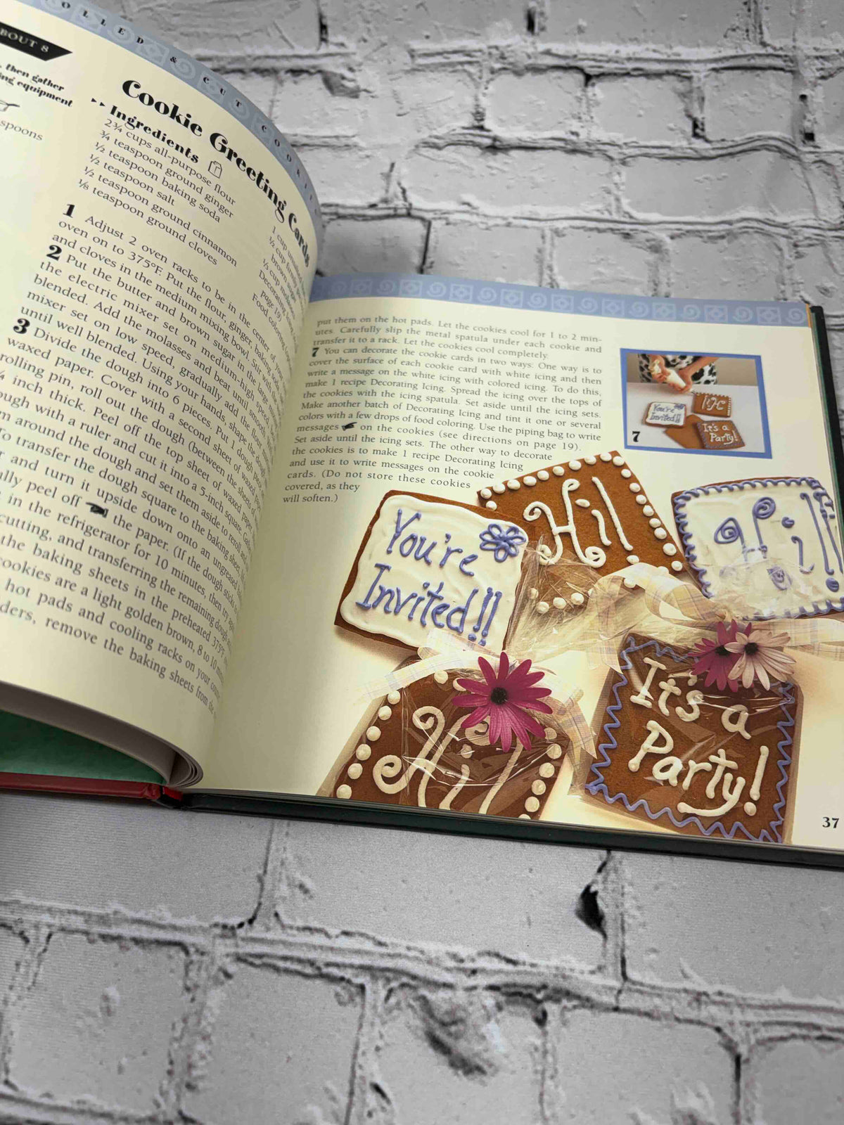 Kids Cookies, Williams-Sonoma Kitchen Library, 1998 Time-Life hardcover - Cookie Greeting Cards recipe pages