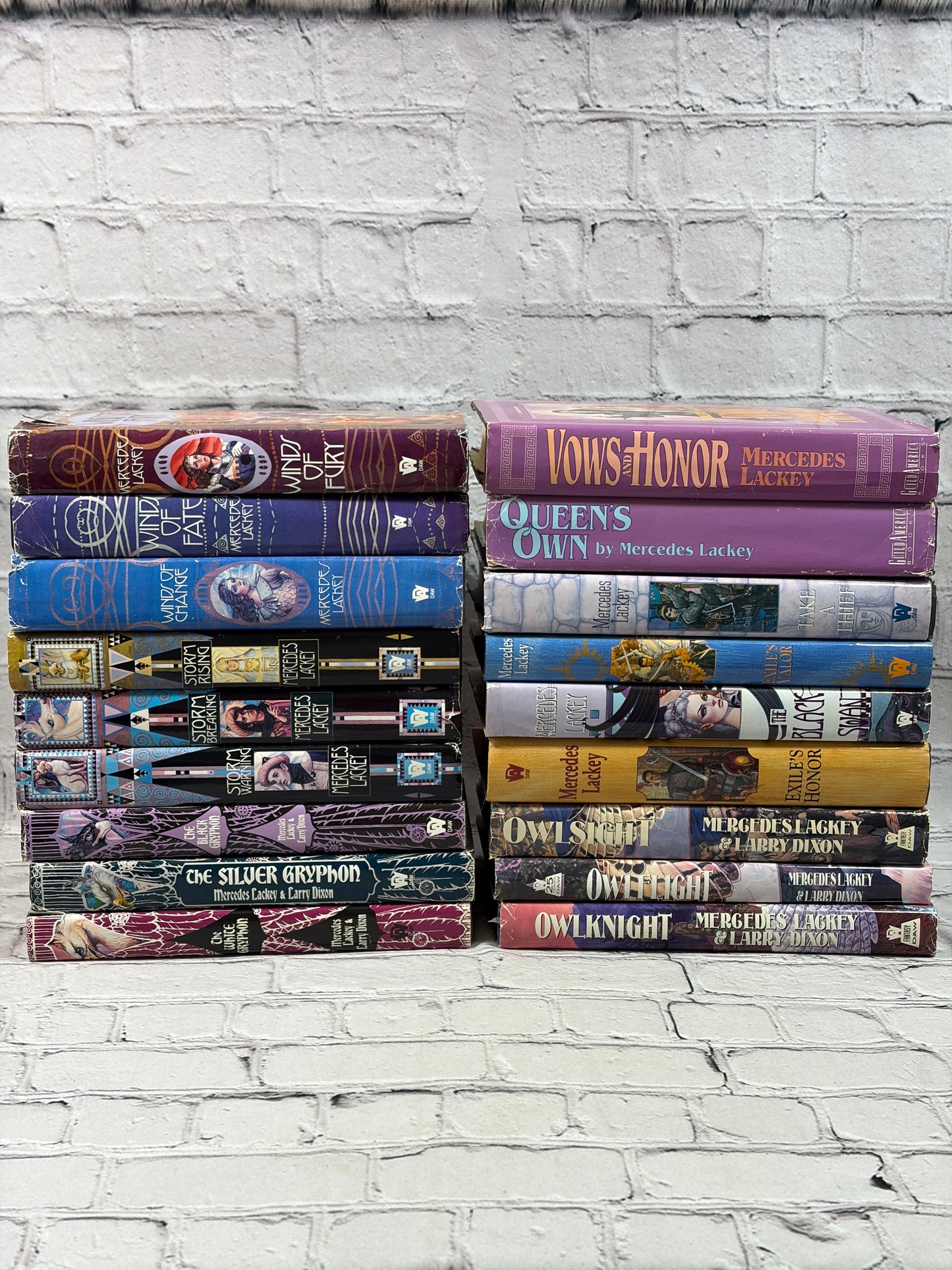 Mercedes Lackey (18 Book Lot)