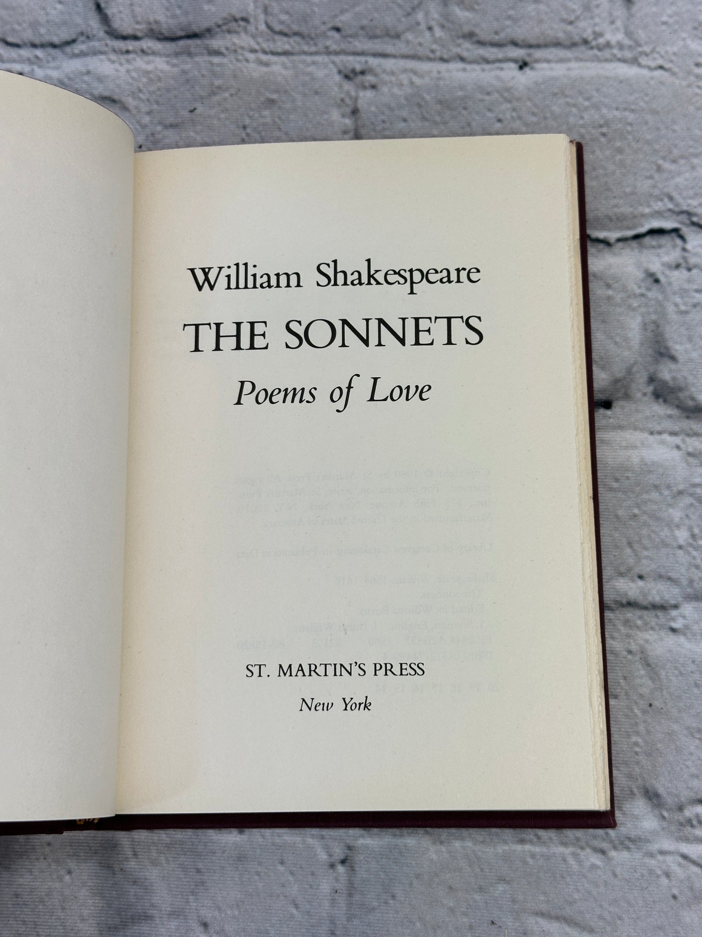 The Sonnets : Poems of Love by William Shakespeare [1980]