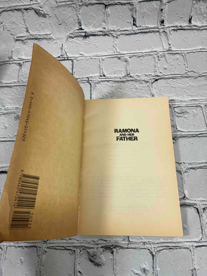 Ramona and Her Father by Beverly Cleary, Dell Yearling Paperback - inside front cover and title page